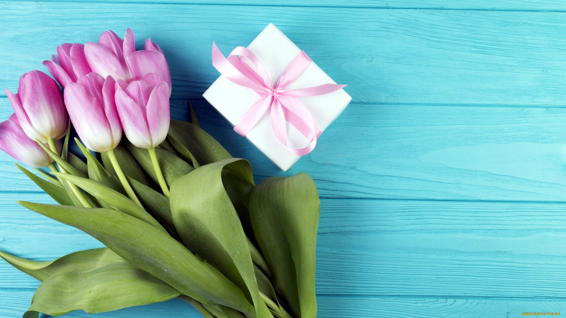 праздничные, подарки, и, коробочки, тюльпаны, подарок, лента, бант