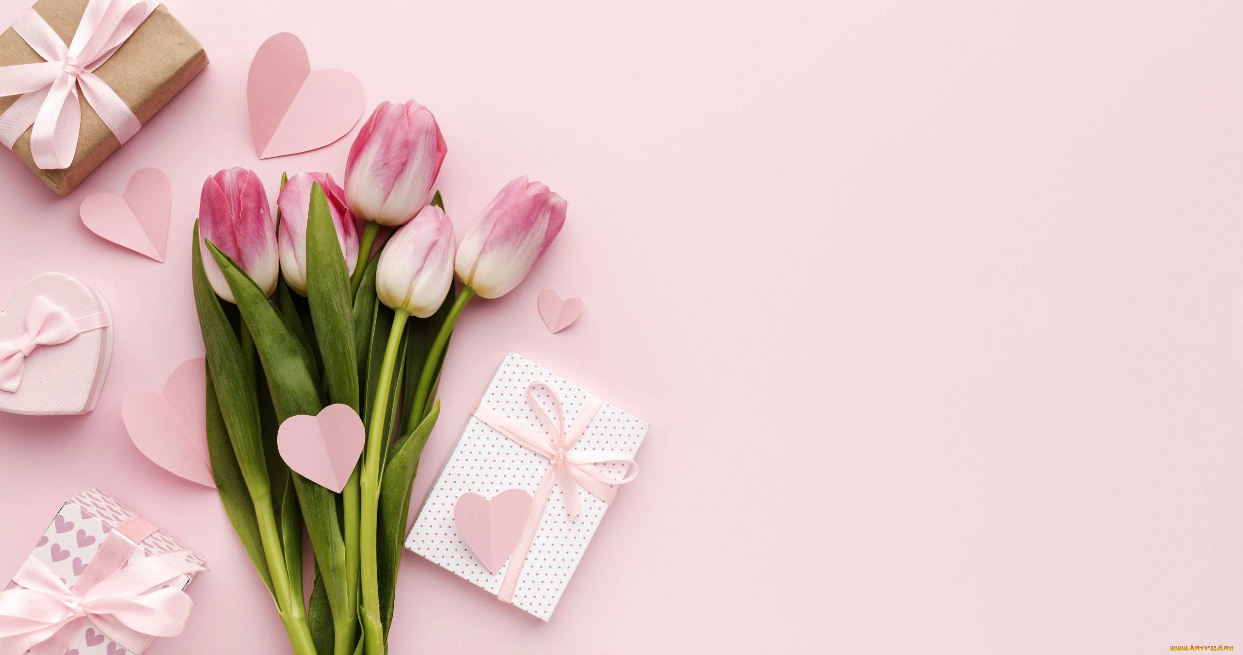 праздничные, подарки, и, коробочки, тюльпаны, подарок, лента, бант
