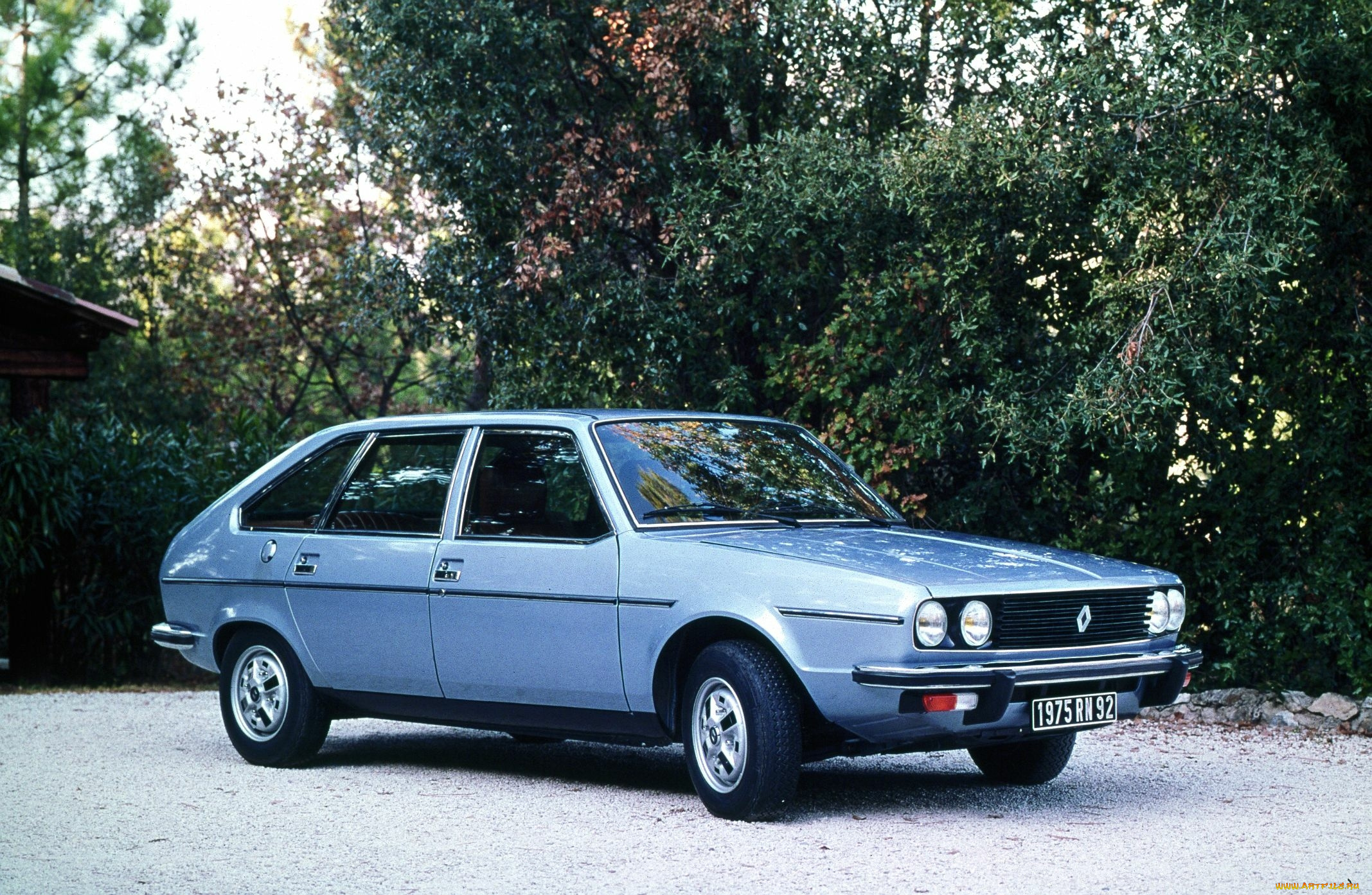 автомобили, renault