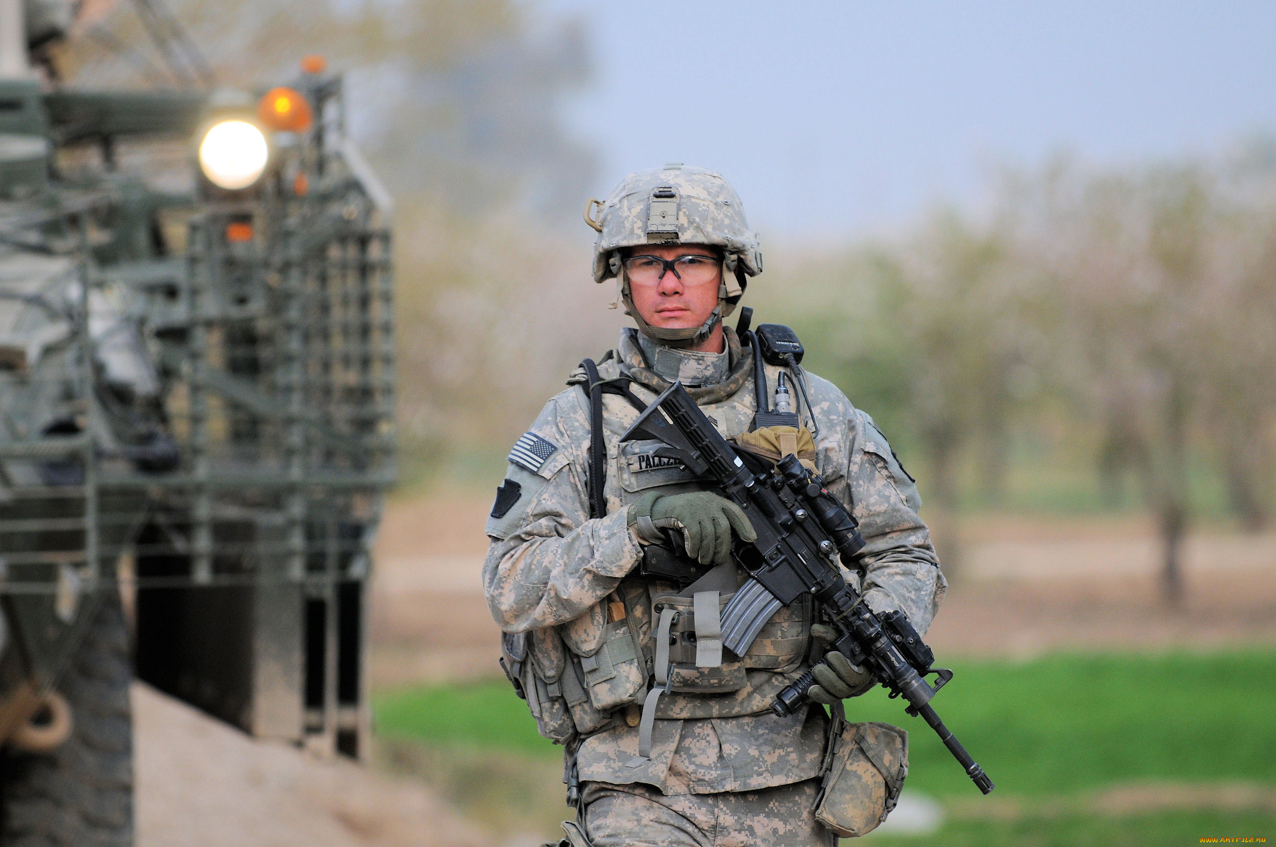 оружие, армия, спецназ, блондинка, liz, ashley, модель, эротика, soldiers, army