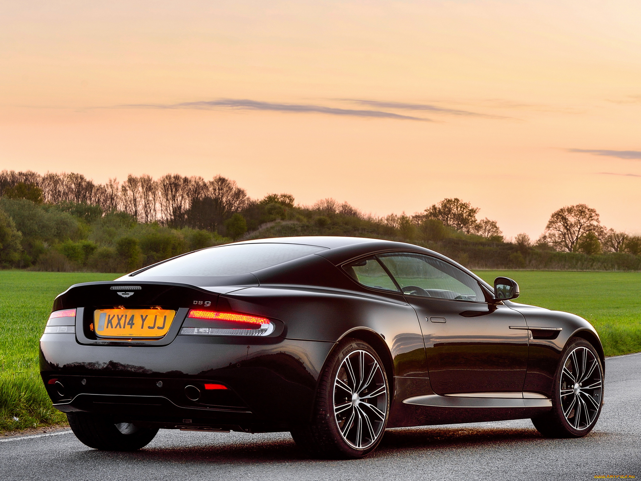автомобили, aston, martin, carbon, black, uk-spec, db9, aston, martin, темный, 2014г