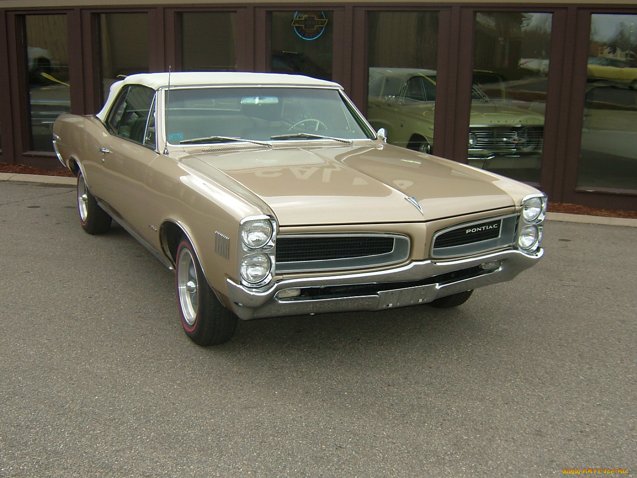 автомобили, pontiac