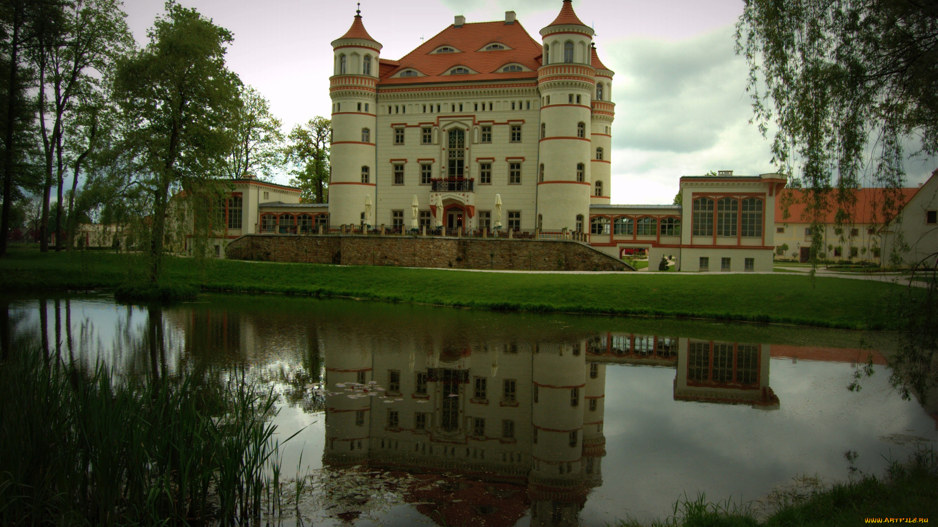 города, дворцы, замки, крепости, деревья, камыши, замок, водоем