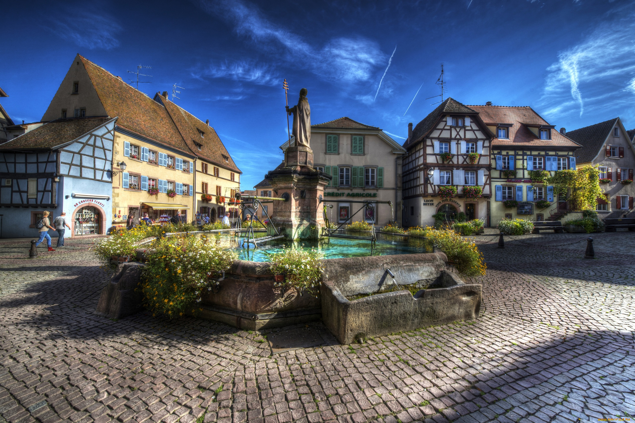 france, , eguisheim, , alsac, города, -, фонтаны, дома, франция, площадь, фонтан, облака, небо