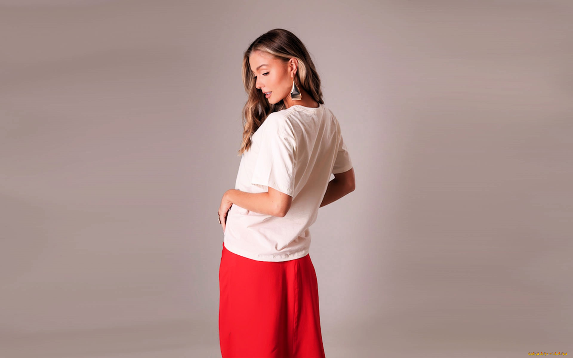 девушки, tara, goddard, русая, футболка, юбка