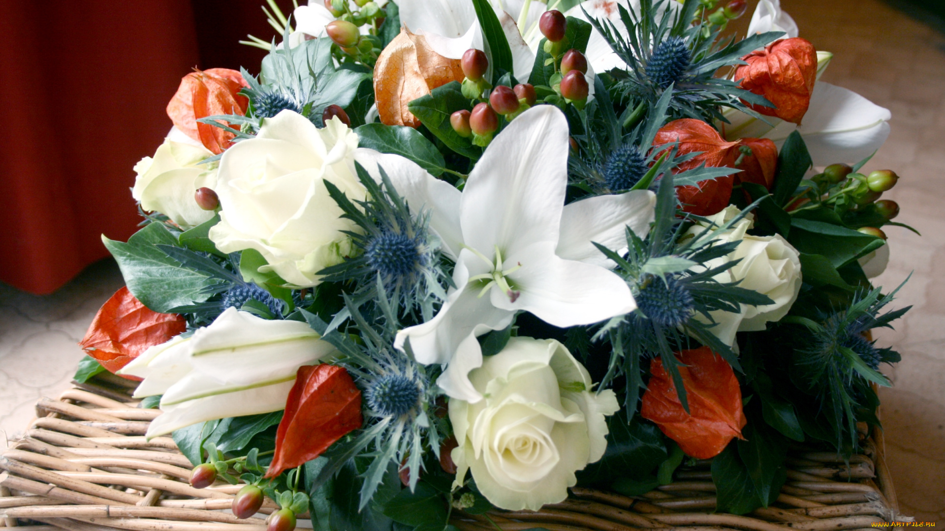 цветы, букеты, композиции, физалис, розы, лилии