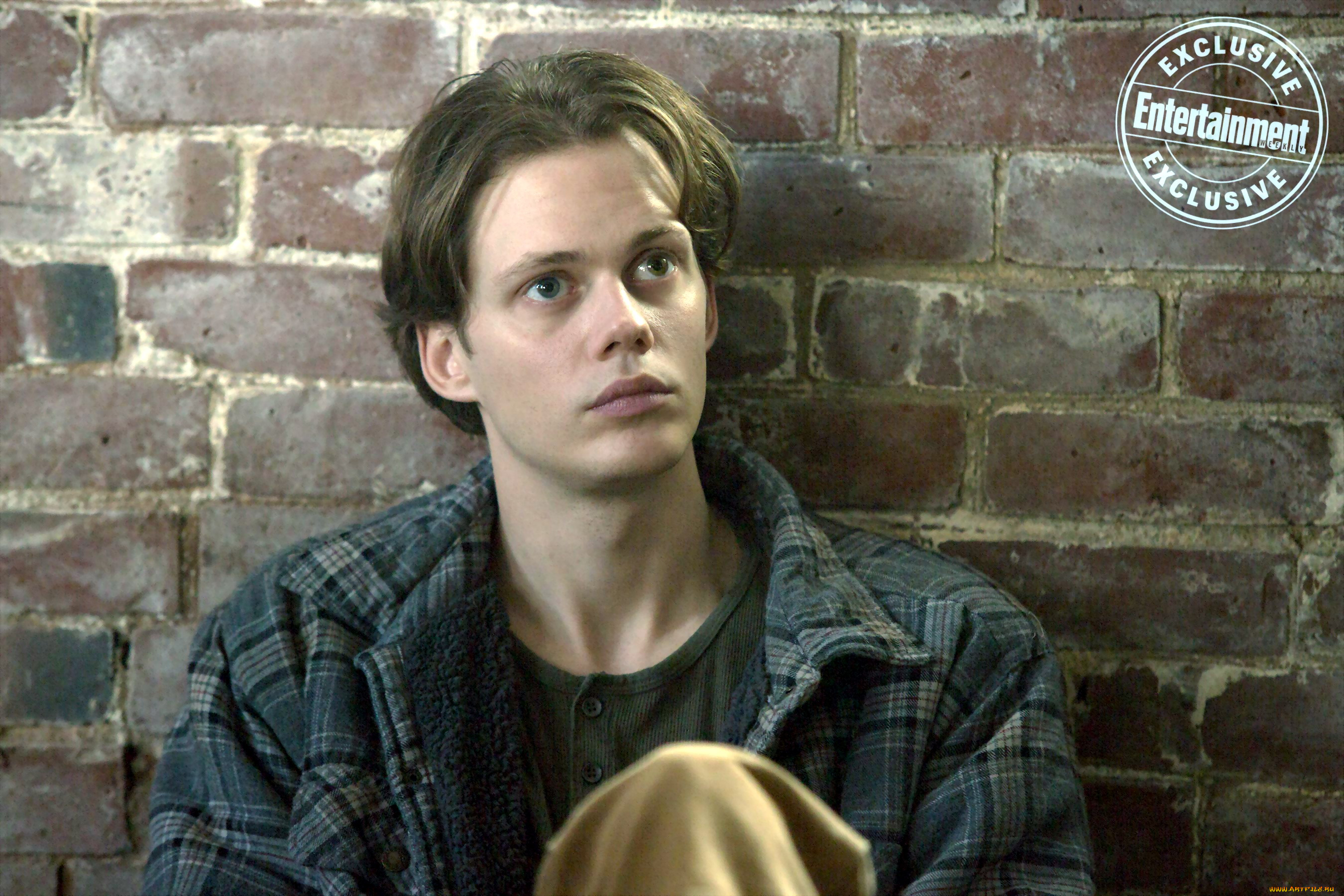 кино, фильмы, castle, rock, , сериал, парень, стена