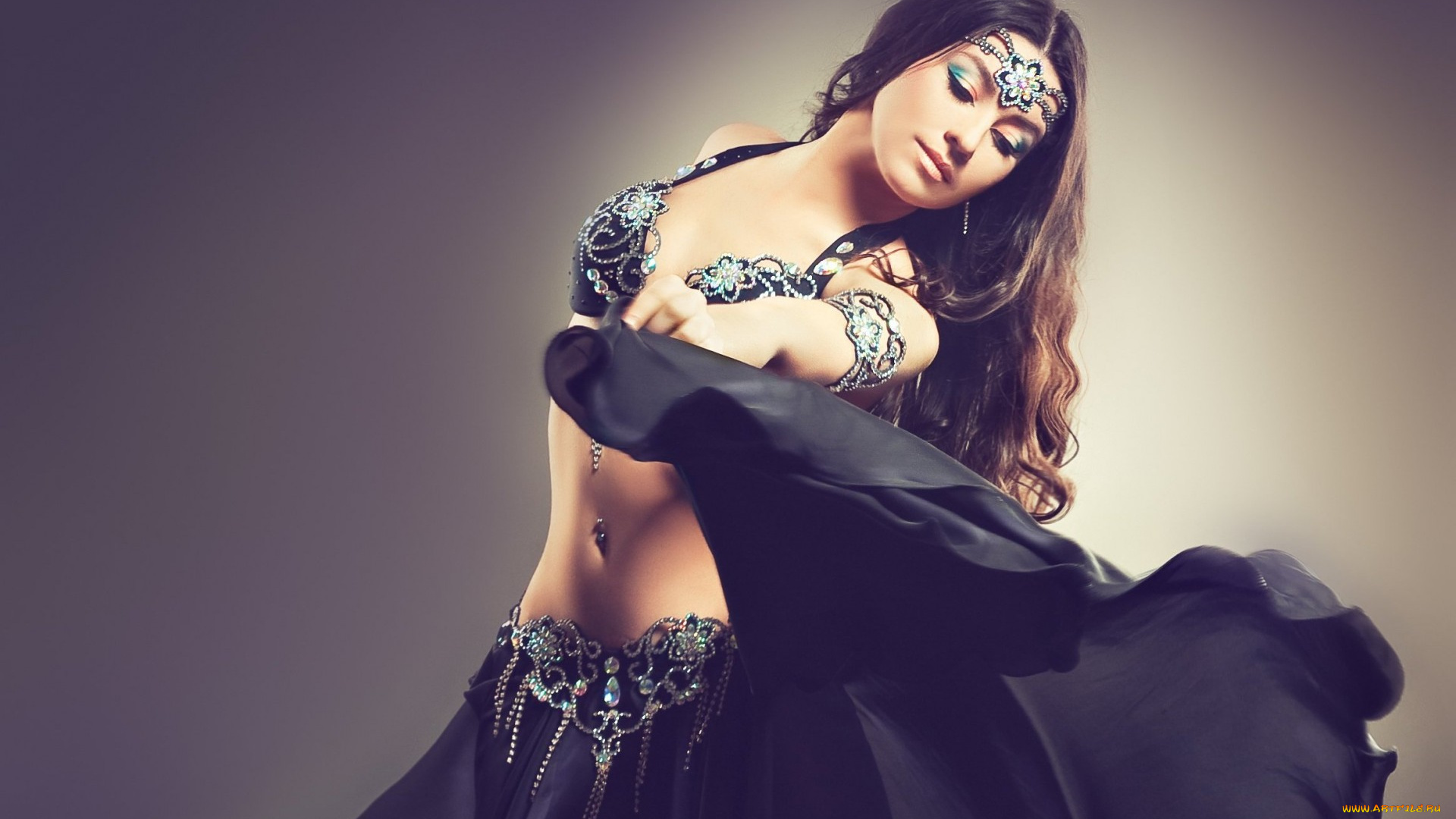 девушки, -unsort, , брюнетки, , шатенки, девушка, танцовщица, руки, танец, волосы, лицо, юбка