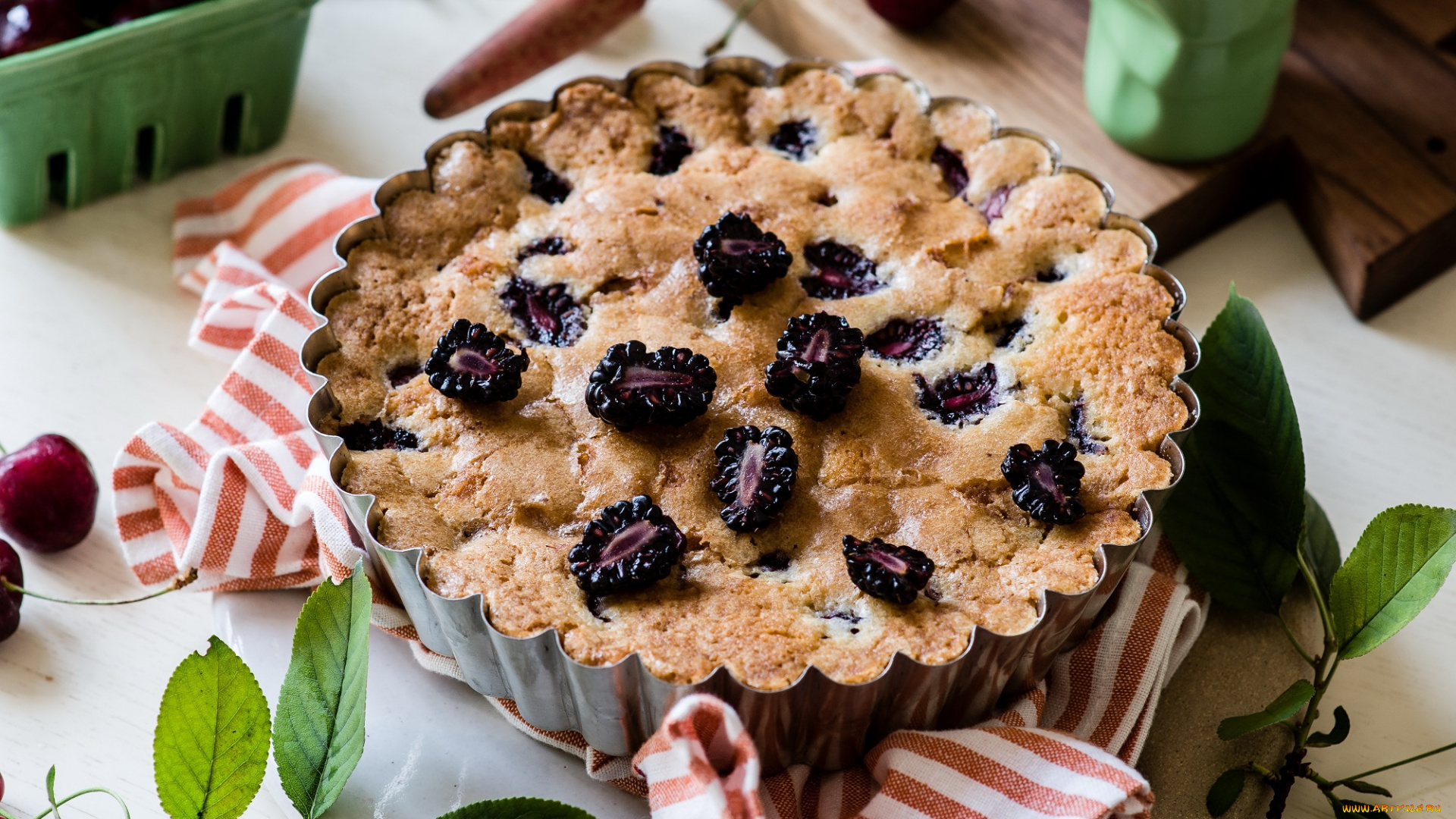еда, пироги, пирог, салфетка, листики, ягоды