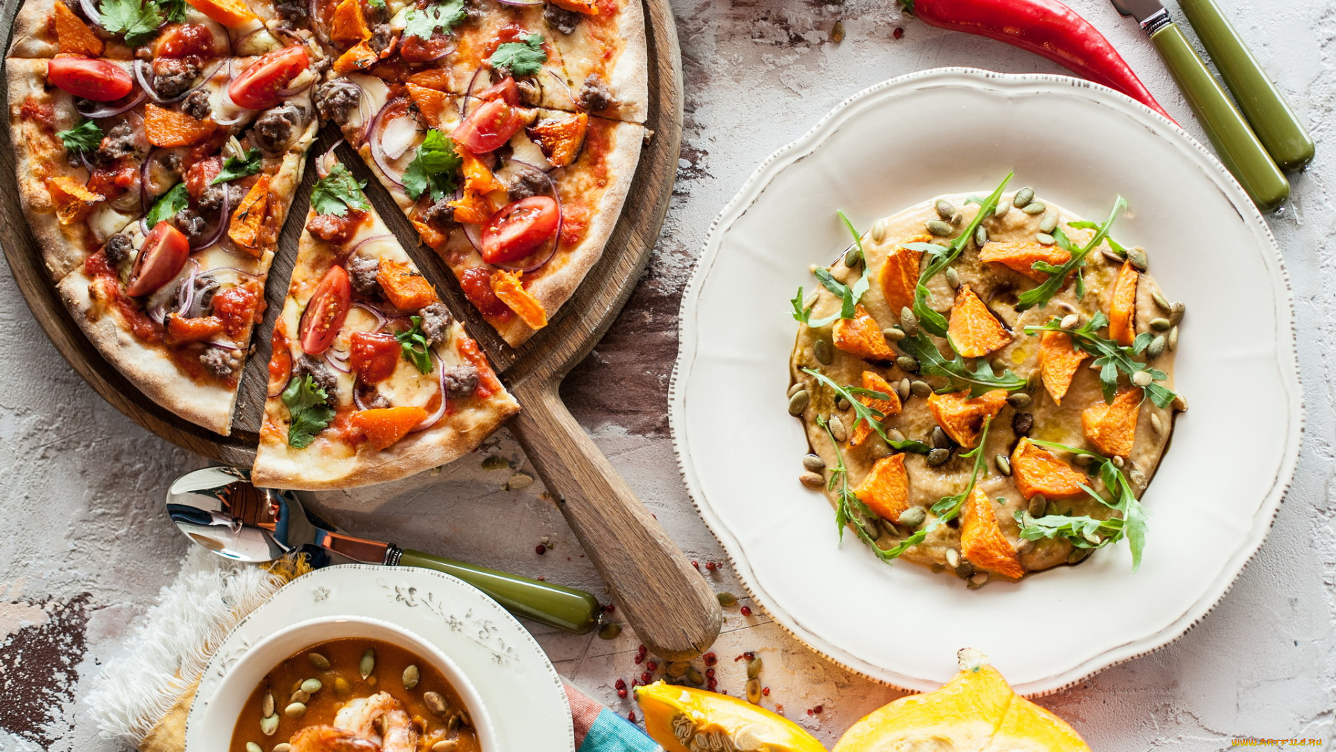 еда, разное, столовые, приборы, зелень, суп, томат, пицца