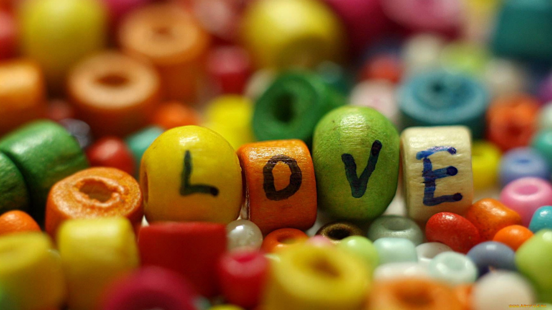 разное, надписи, , логотипы, , знаки, бусины, цвета, надпись