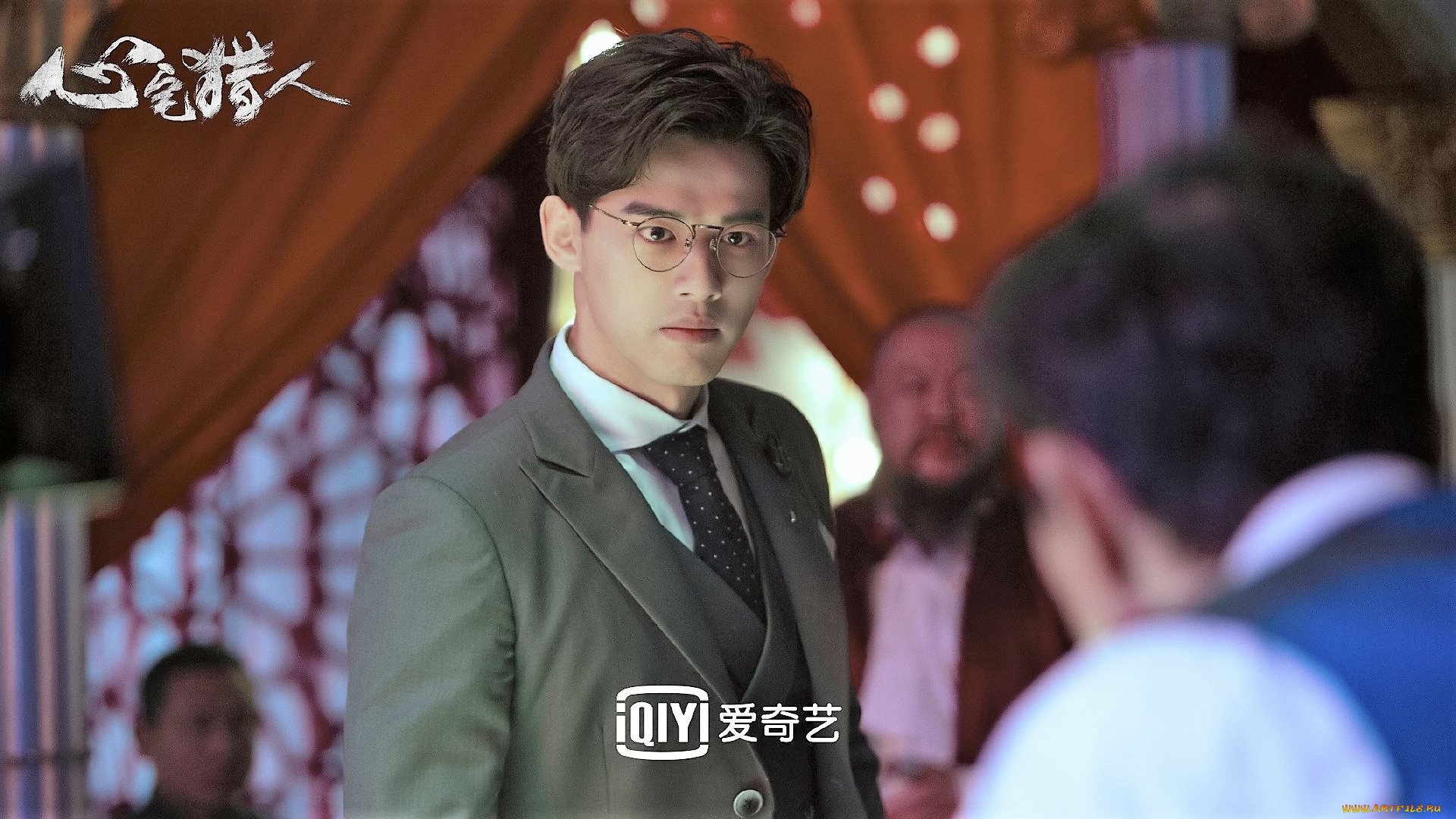 кино, фильмы, psych-hunter, парень, очки, люди