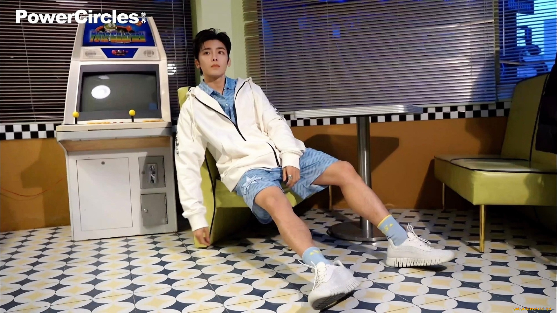 мужчины, hou, ming, hao, актер, куртка, шорты, зал, автомат