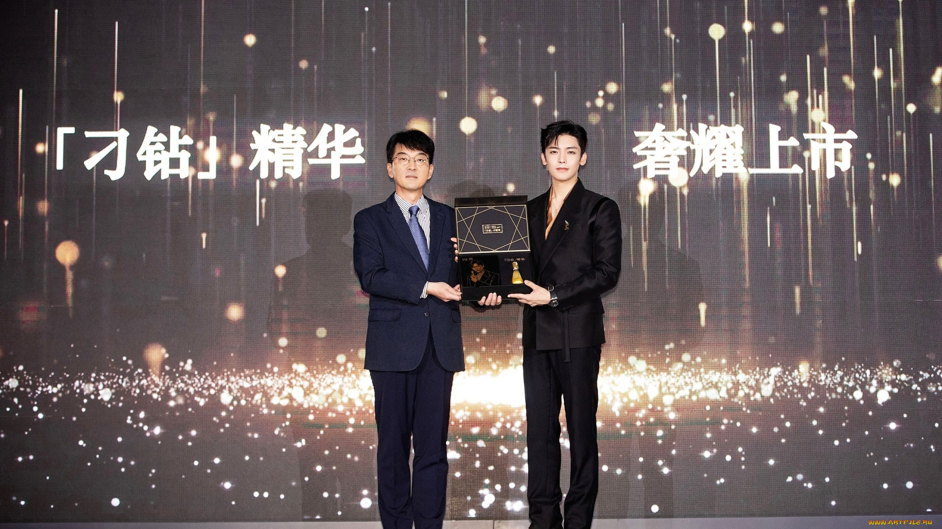 разное, знаменитости, neo, hou, приз