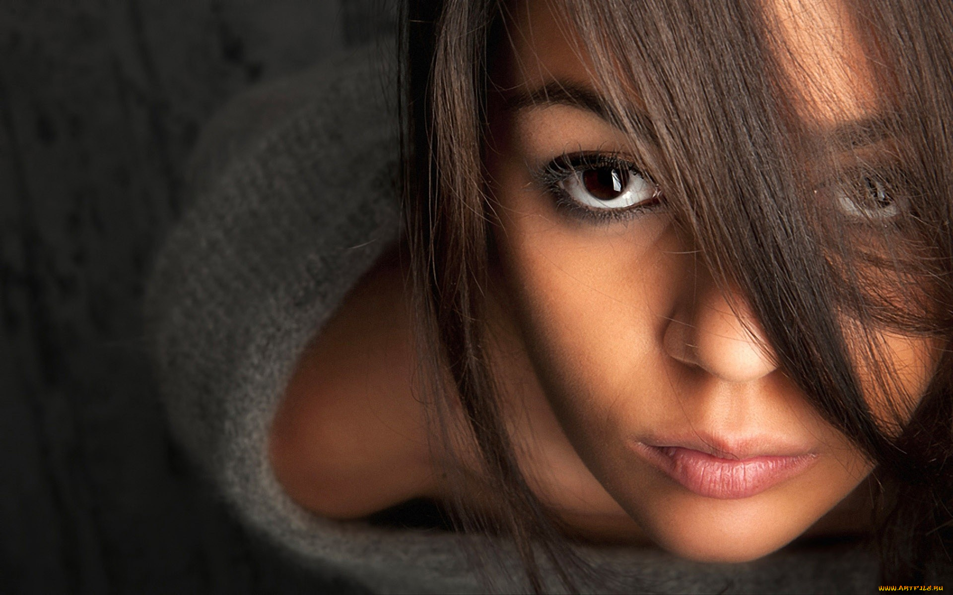 девушки, -unsort, , лица, , портреты, свитер, взгляд, лицо, брюнетка