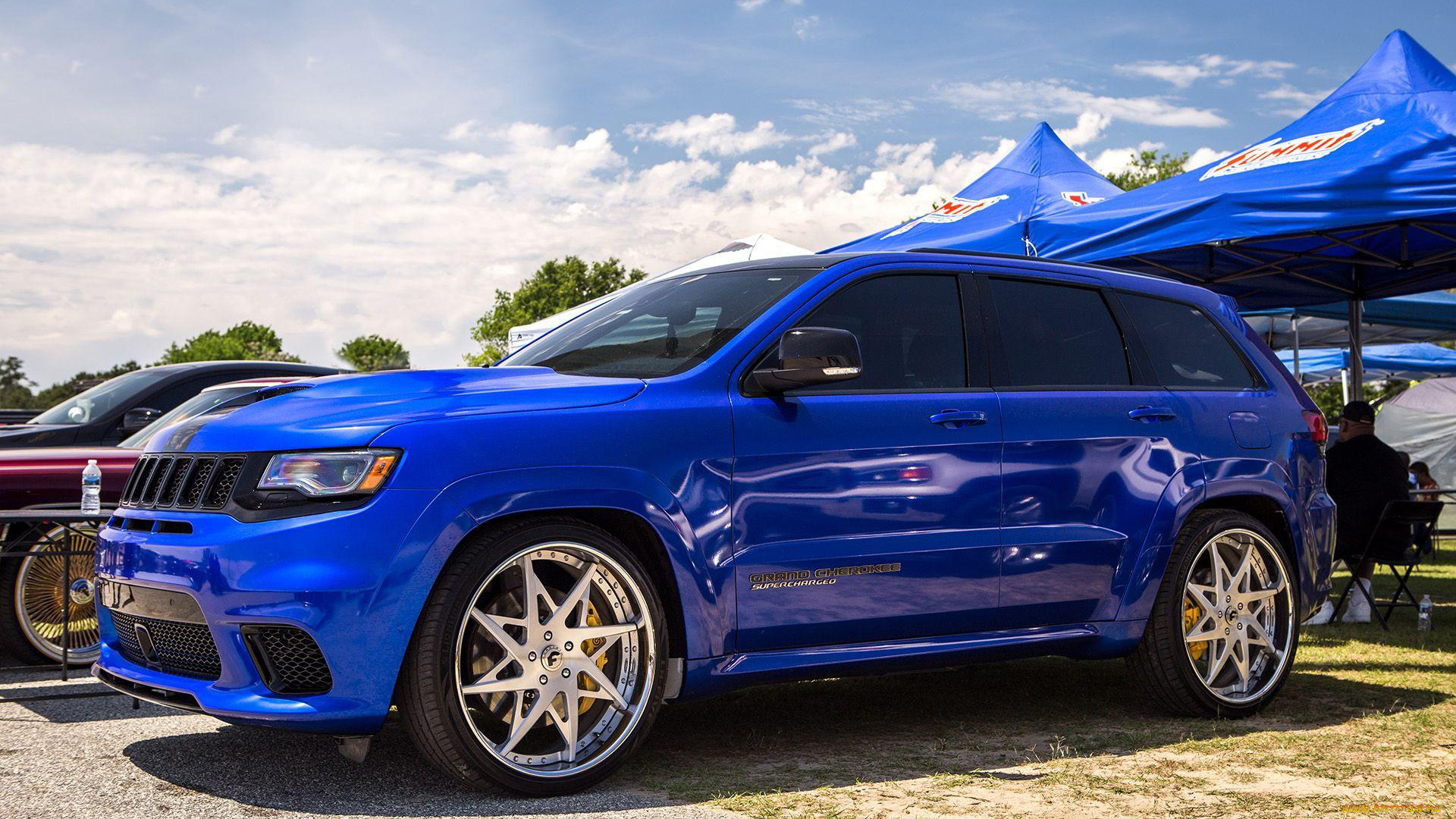 2019, jeep, grand, cherokee, srt, автомобили, выставки, и, уличные, фото, американские, 2019, jeep, grand, cherokee, turni, синий, forgiato, wheels, внедорожники, года, тюнинг, srt