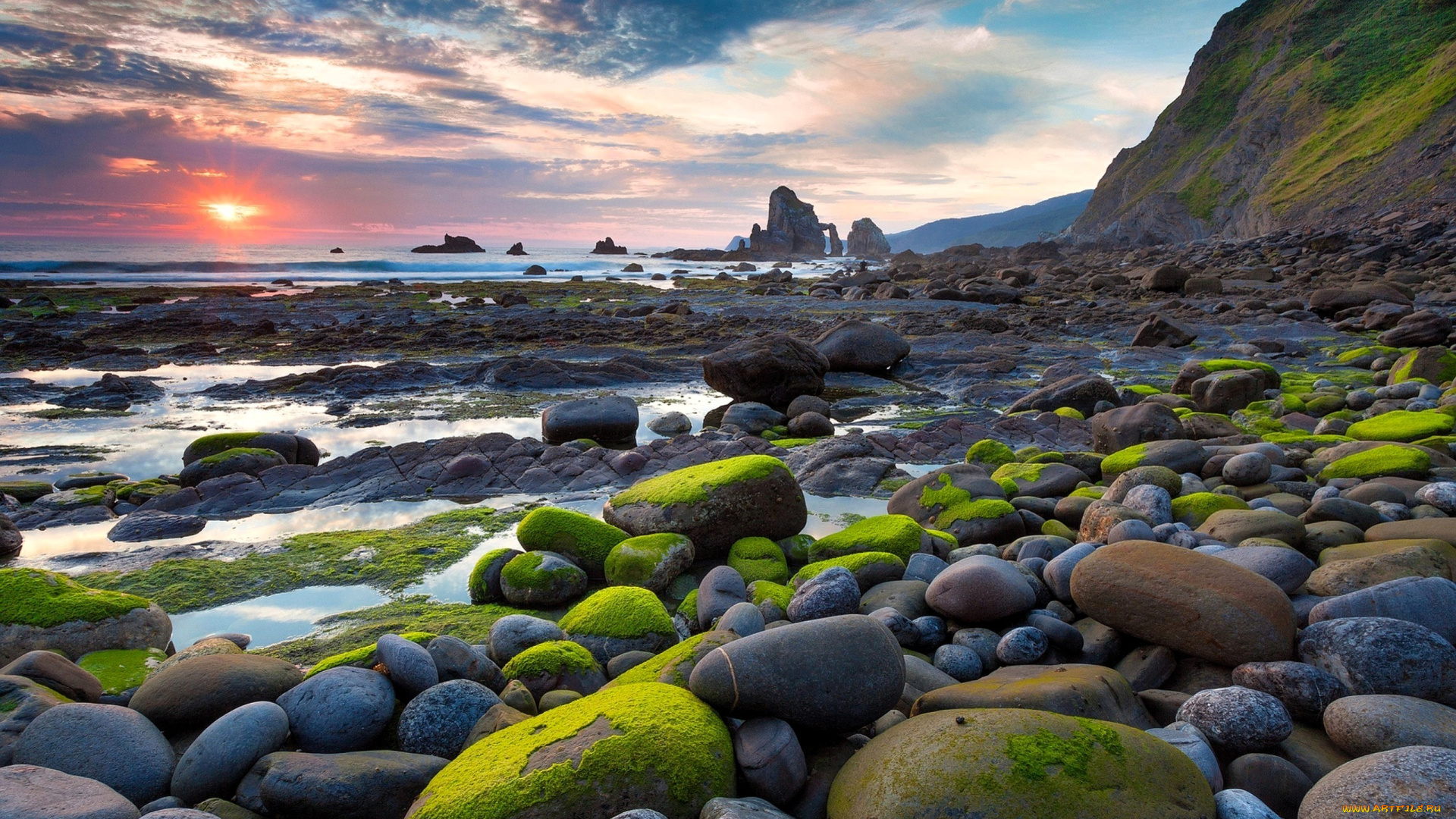 природа, побережье, берег, камни, скалы, мох, море, облака, закат