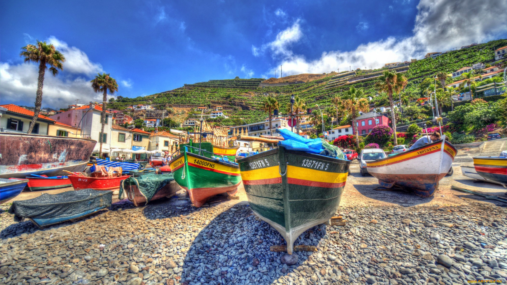 португалия, madeira, корабли, лодки, шлюпки, горы, галька, пляж