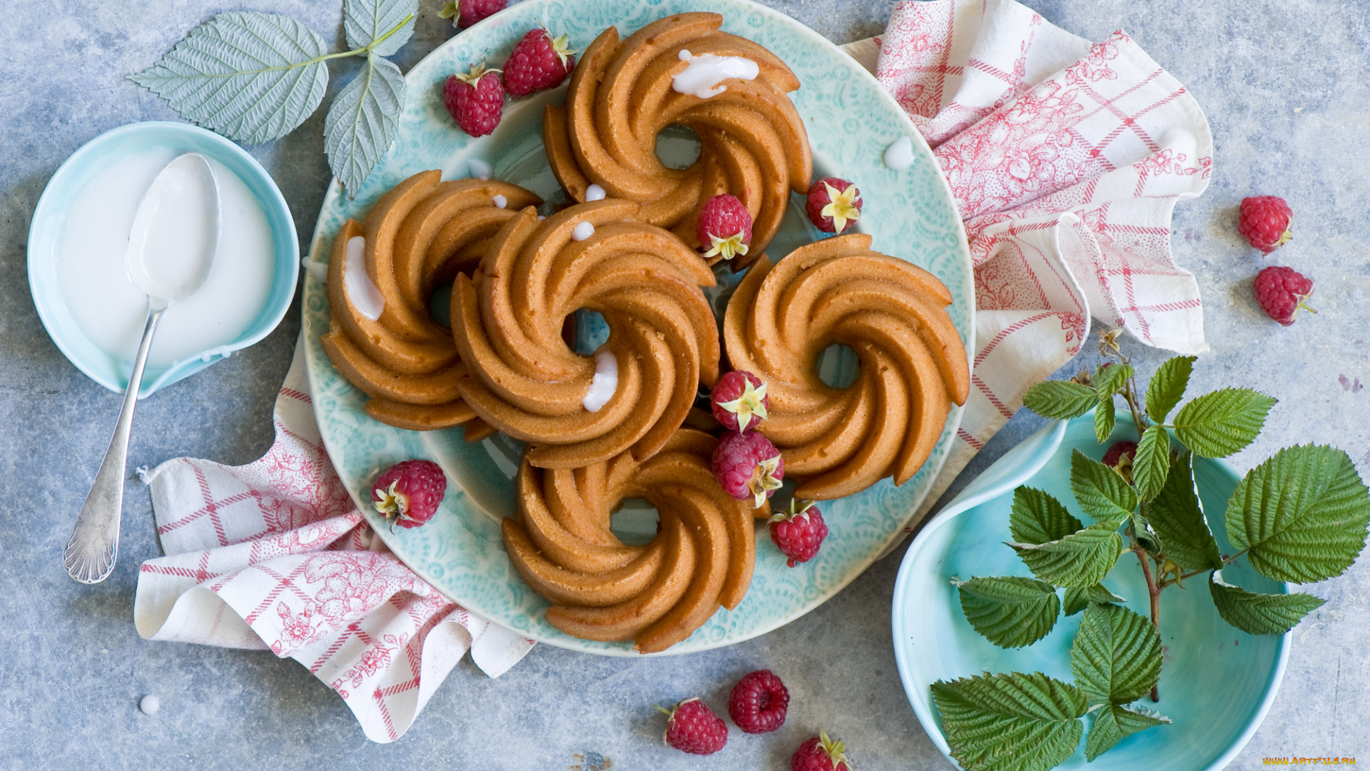 еда, пирожные, , кексы, , печенье, листья, сметана, выпечка, малина, ягоды