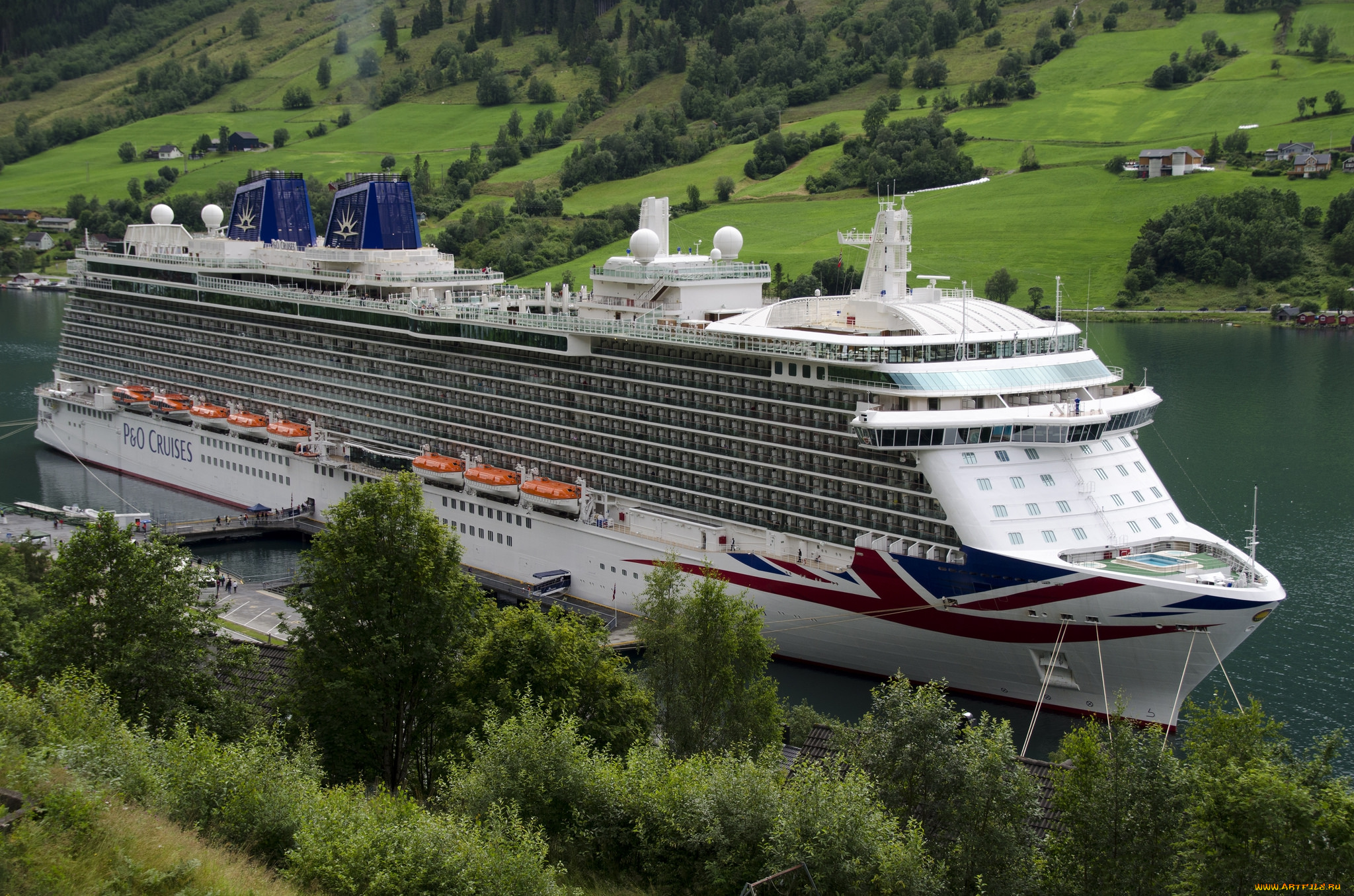 britannia, корабли, лайнеры, круиз, лайнер