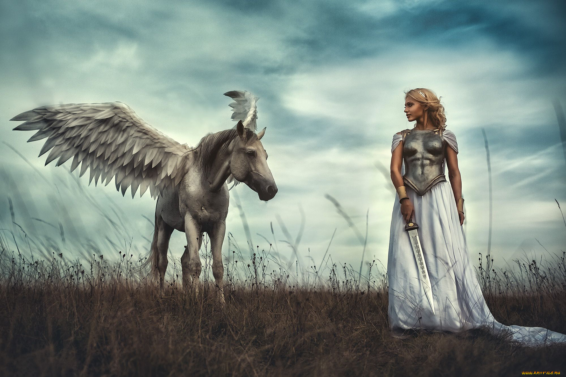 darya, lefler, девушки, дарья, лефлер, darya, lefler, пегас, крылья, белый, перья, красотка, конь, дарья, лефлер, cosplay, блондинка, девушка, модель, наряд, поза, макияж, причёска, взгляд