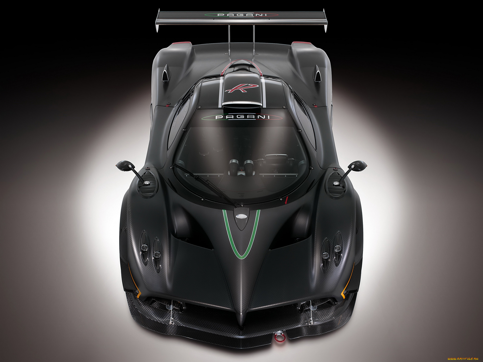 автомобили, pagani