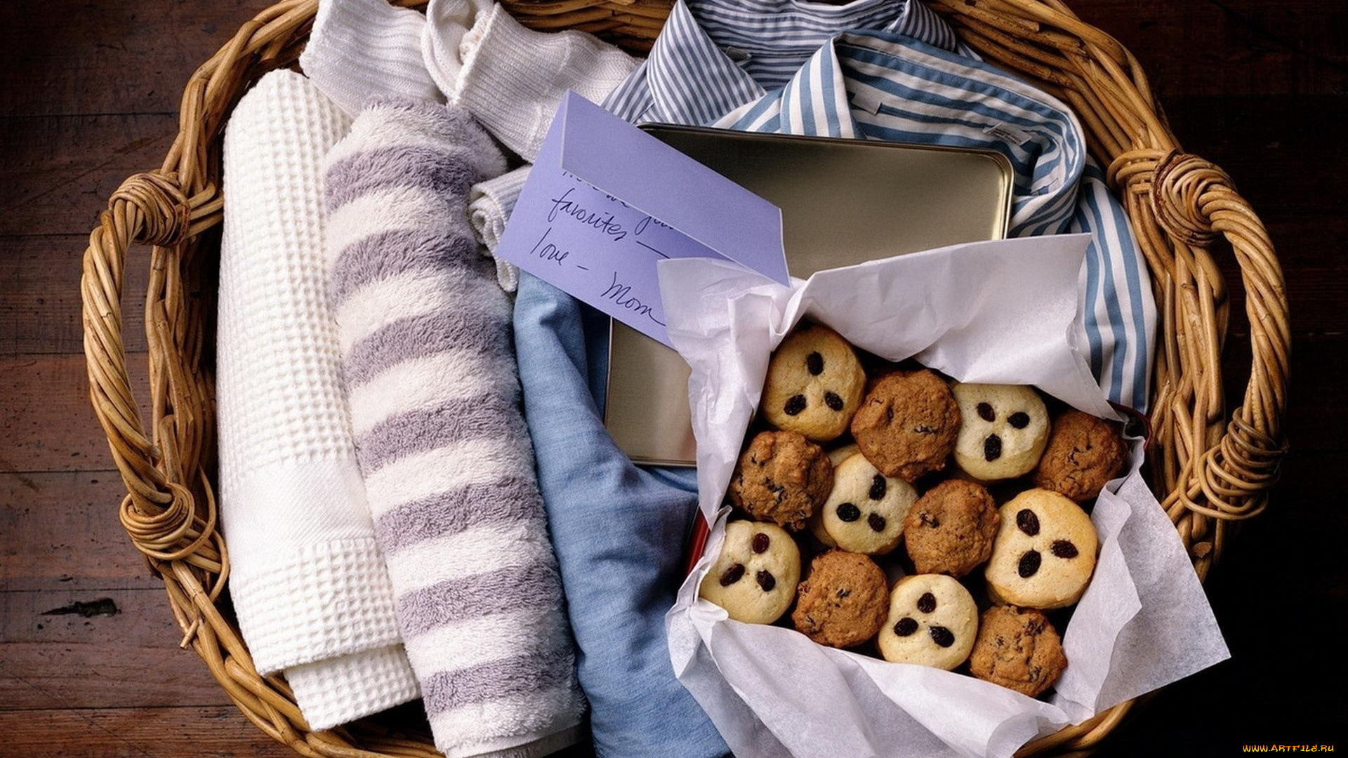 еда, пирожные, кексы, печенье, корзина, скатерть, полотенце, записка
