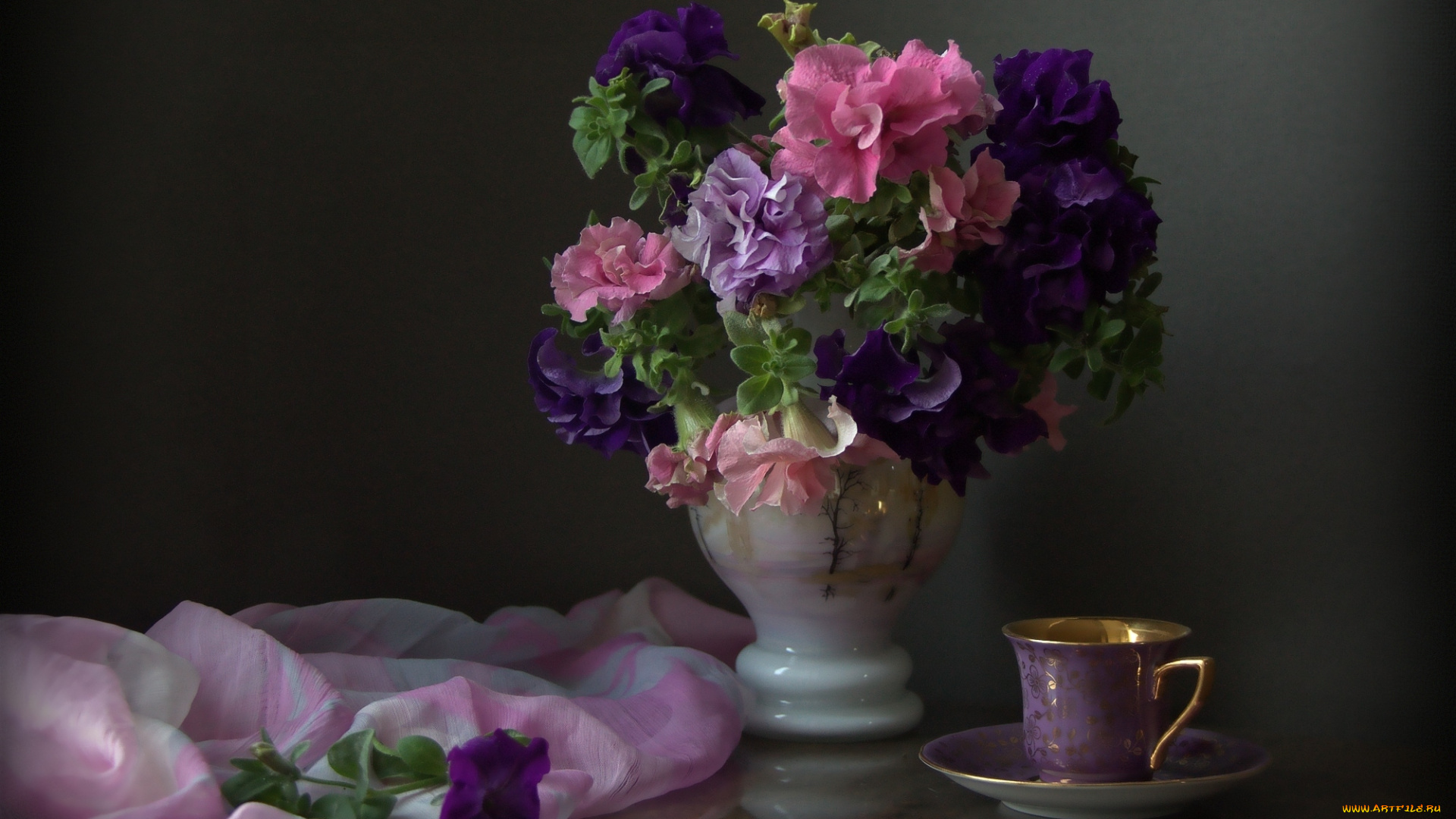 цветы, петунии, калибрахоа, букет, платок