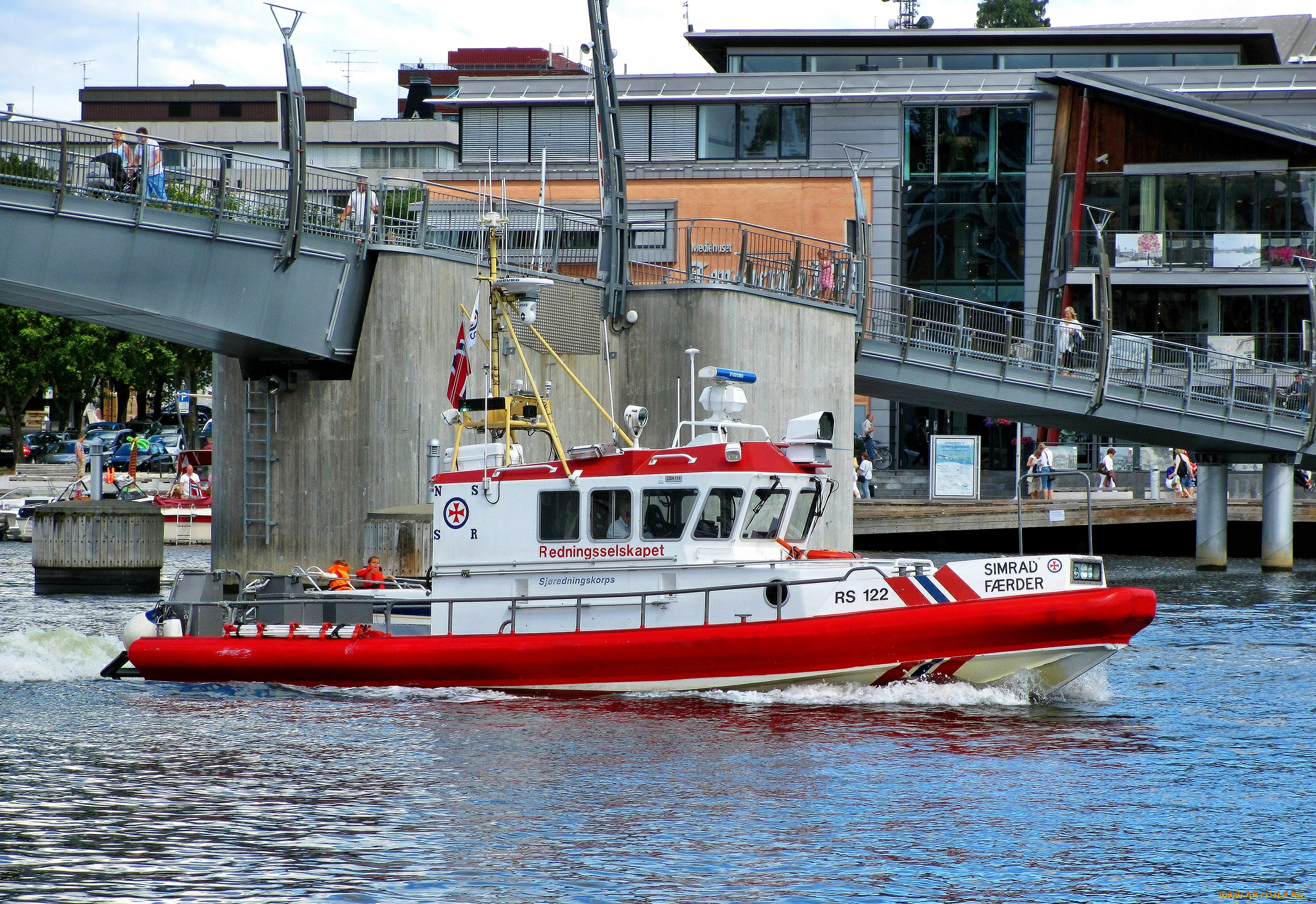 корабли, катера, речная, полиция, река, мост, катер