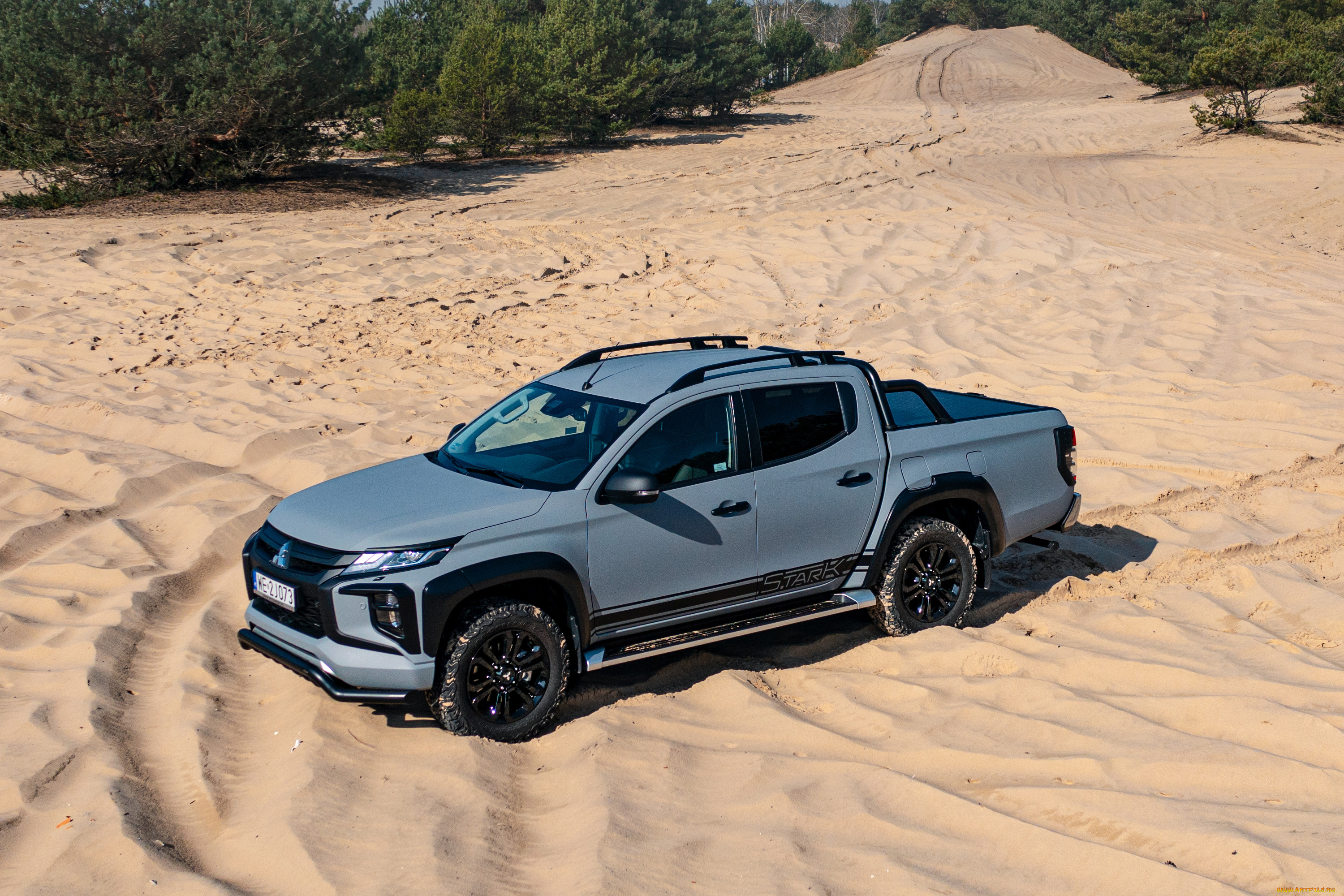 автомобили, mitsubishi