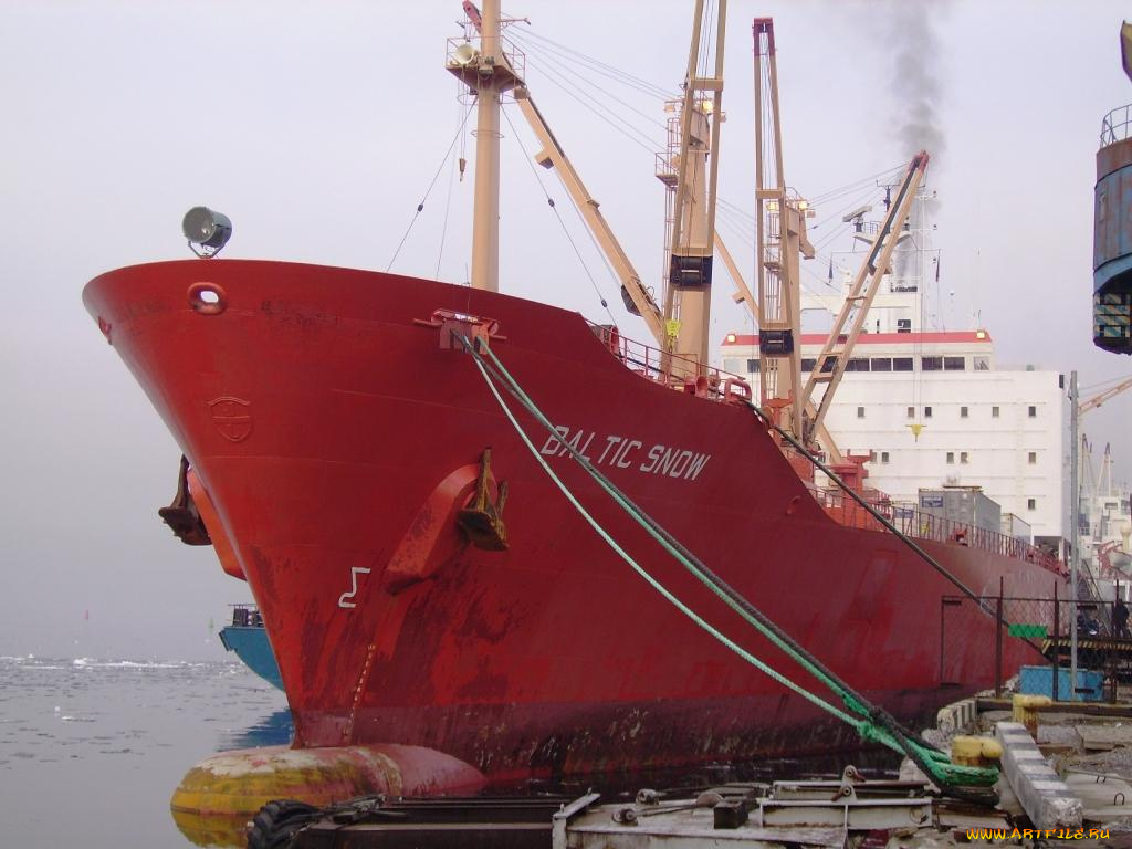 корабли, порты, причалы