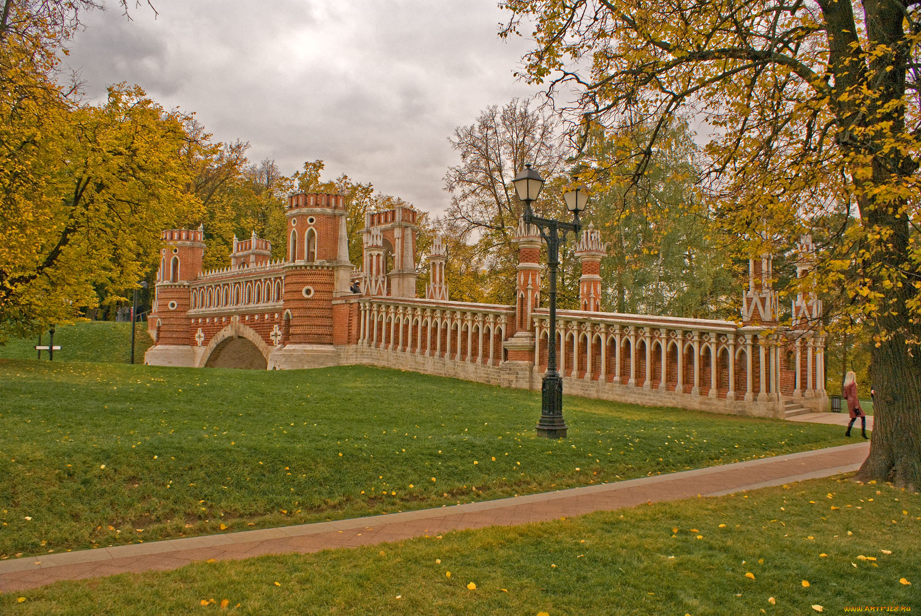 города, мосты, фонари, деревья, трава, облака, дорога