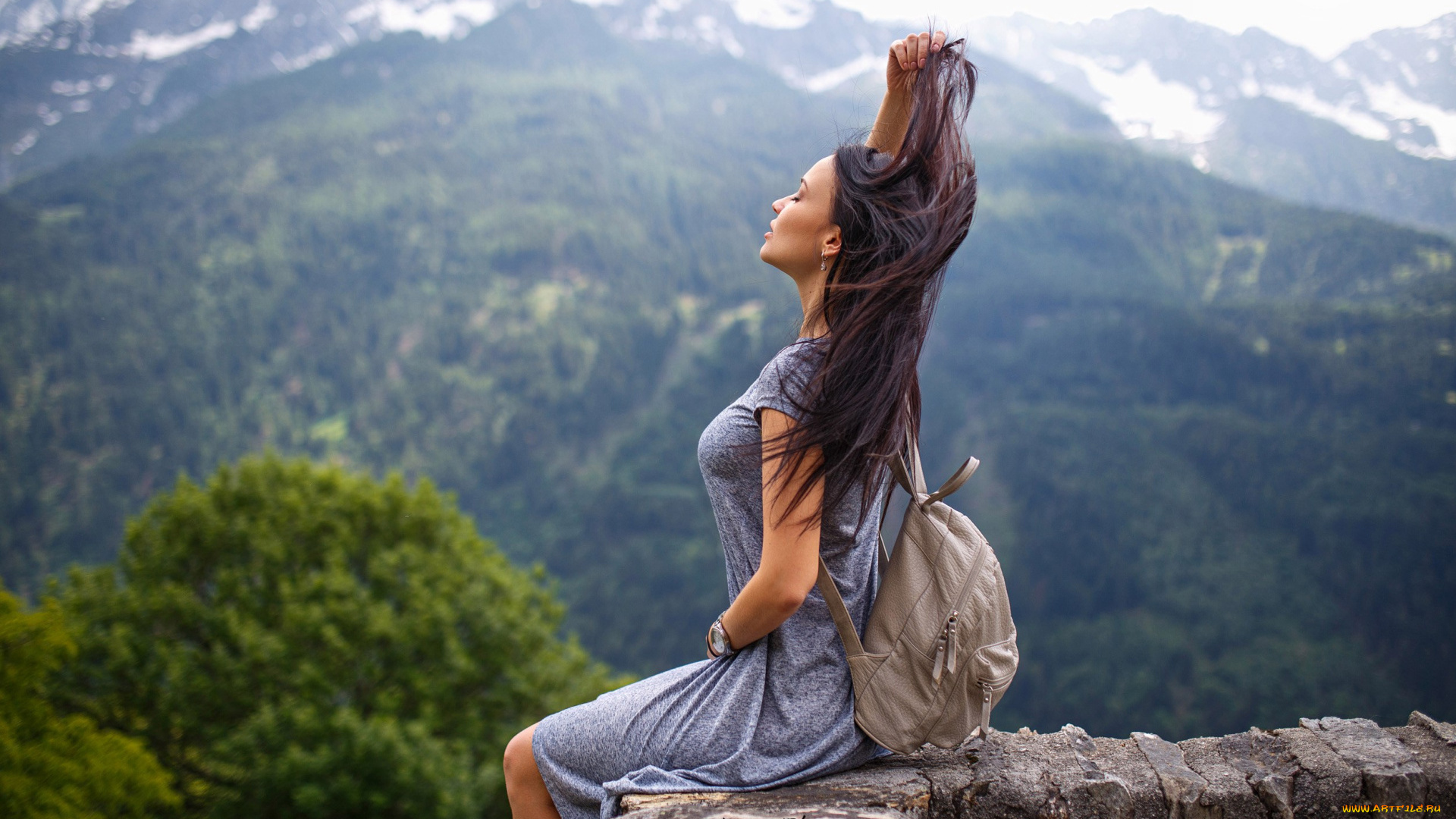 девушки, ангелина, петрова, брюнетка, платье, рюкзак, стена, горы