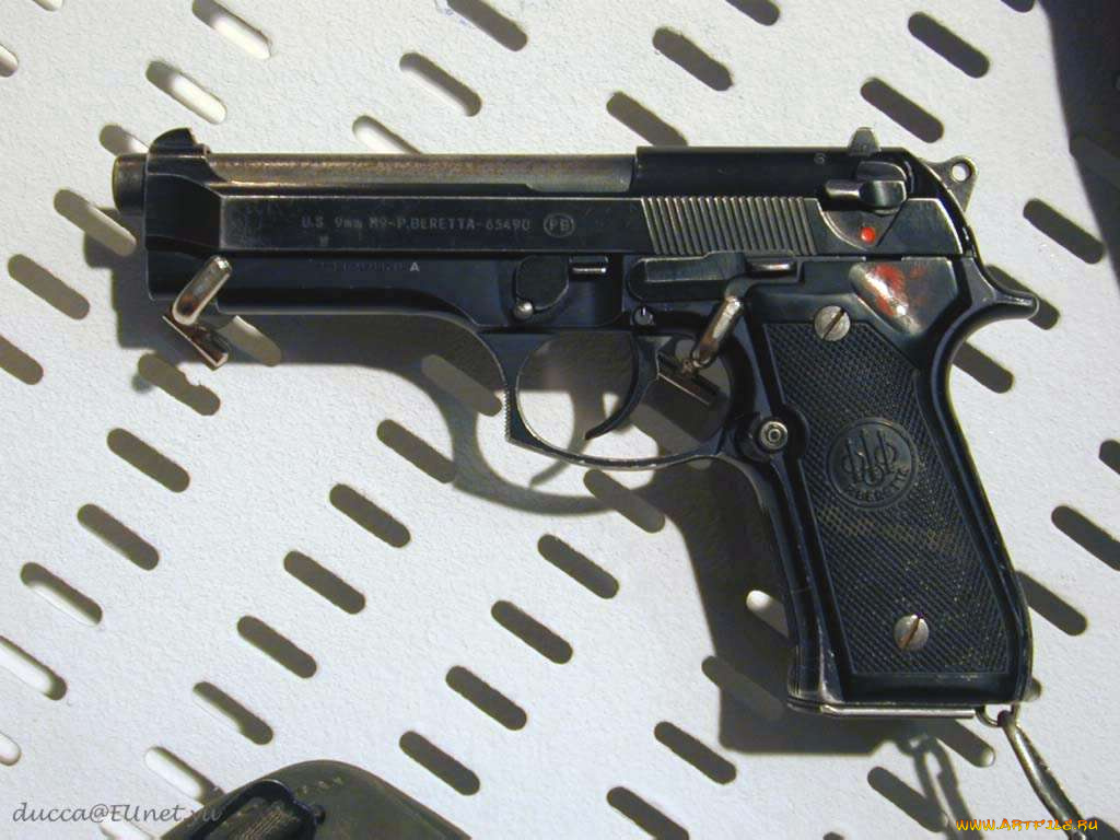 оружие, пистолеты