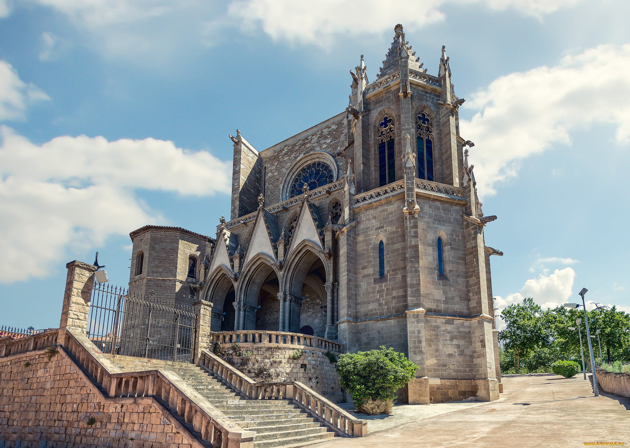 la, colegiata, bas&, 237, lica, de, santa, mar&, города, -, католические, соборы, , костелы, , аббатства, собор