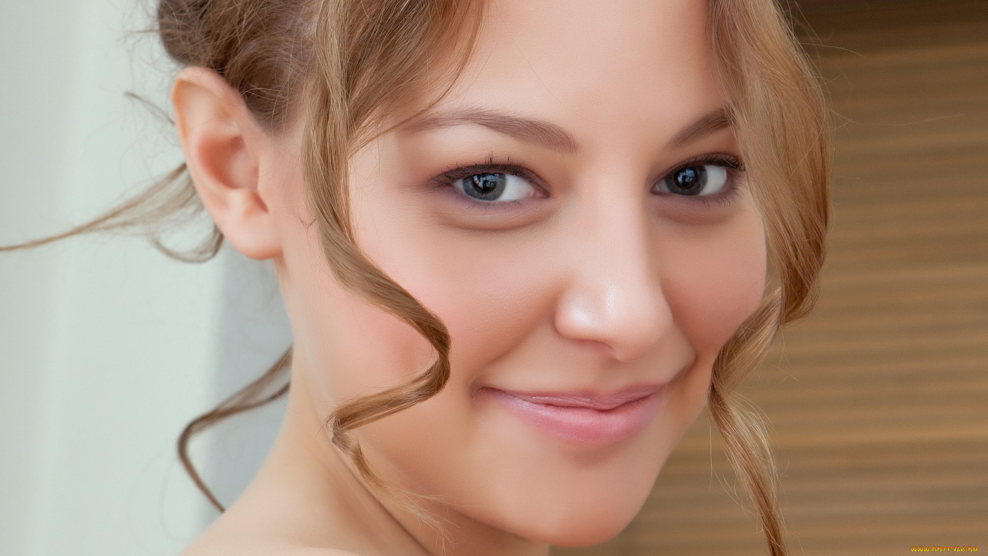 nikia, petite, девушки, nikia, petite, , nikia, a, nikia, petite, a, портрет, лицо, девушка, шатенка, светловолосая, красотка, взгляд, поза, флирт, стройная, макияж