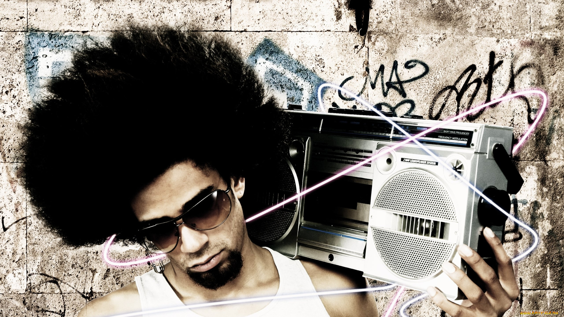 музыка, -другое, парень, очки, магнитофон, стена