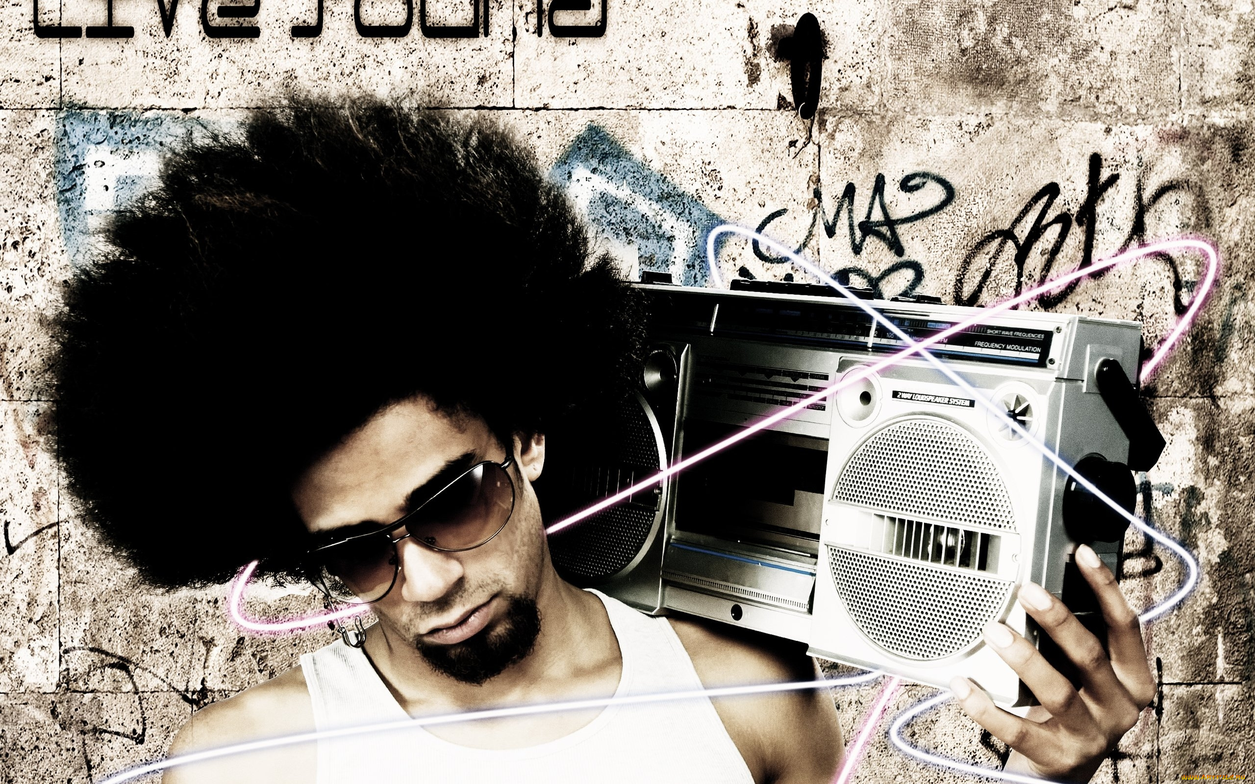 музыка, -другое, парень, очки, магнитофон, стена