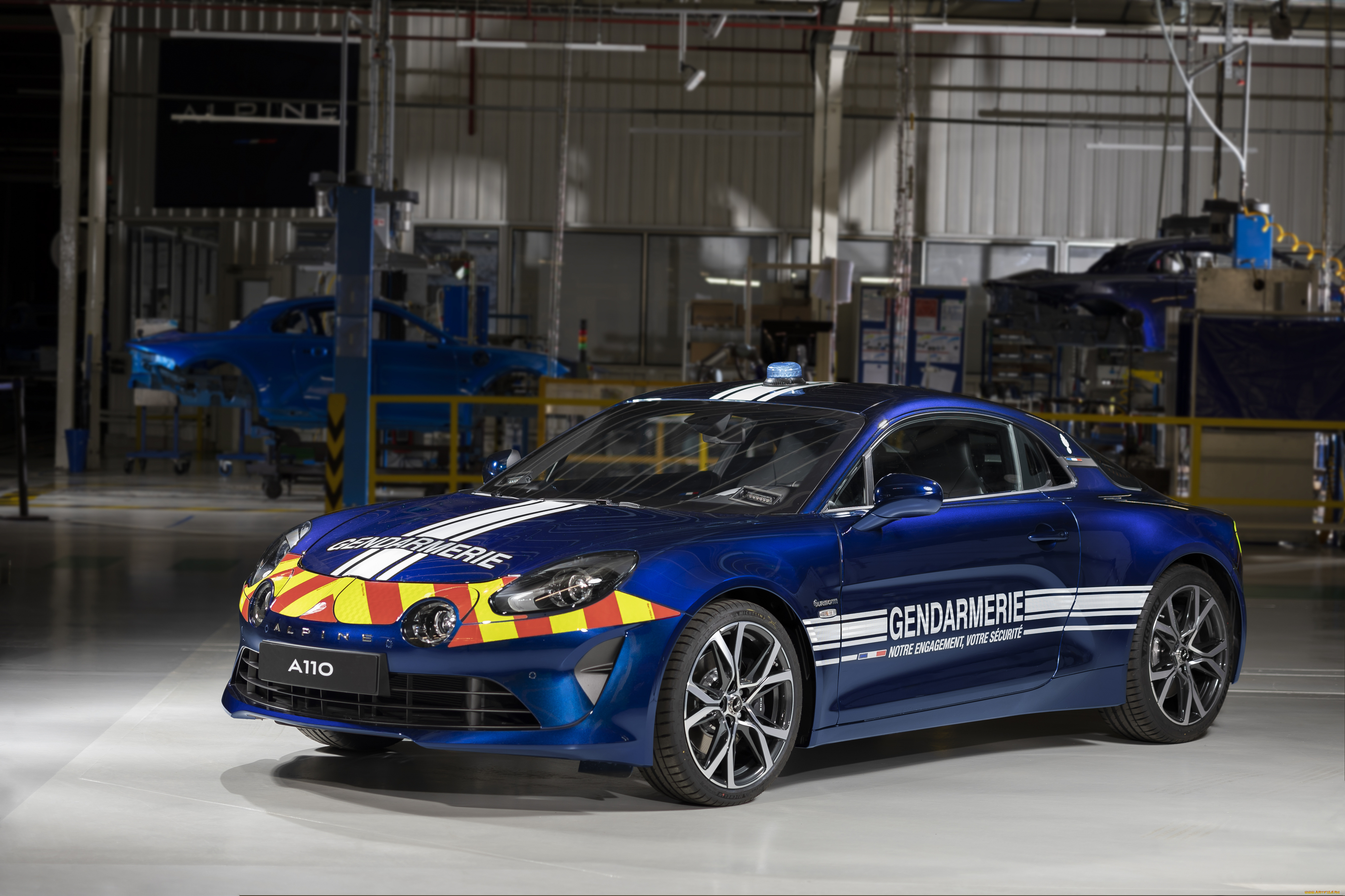 автомобили, alpine