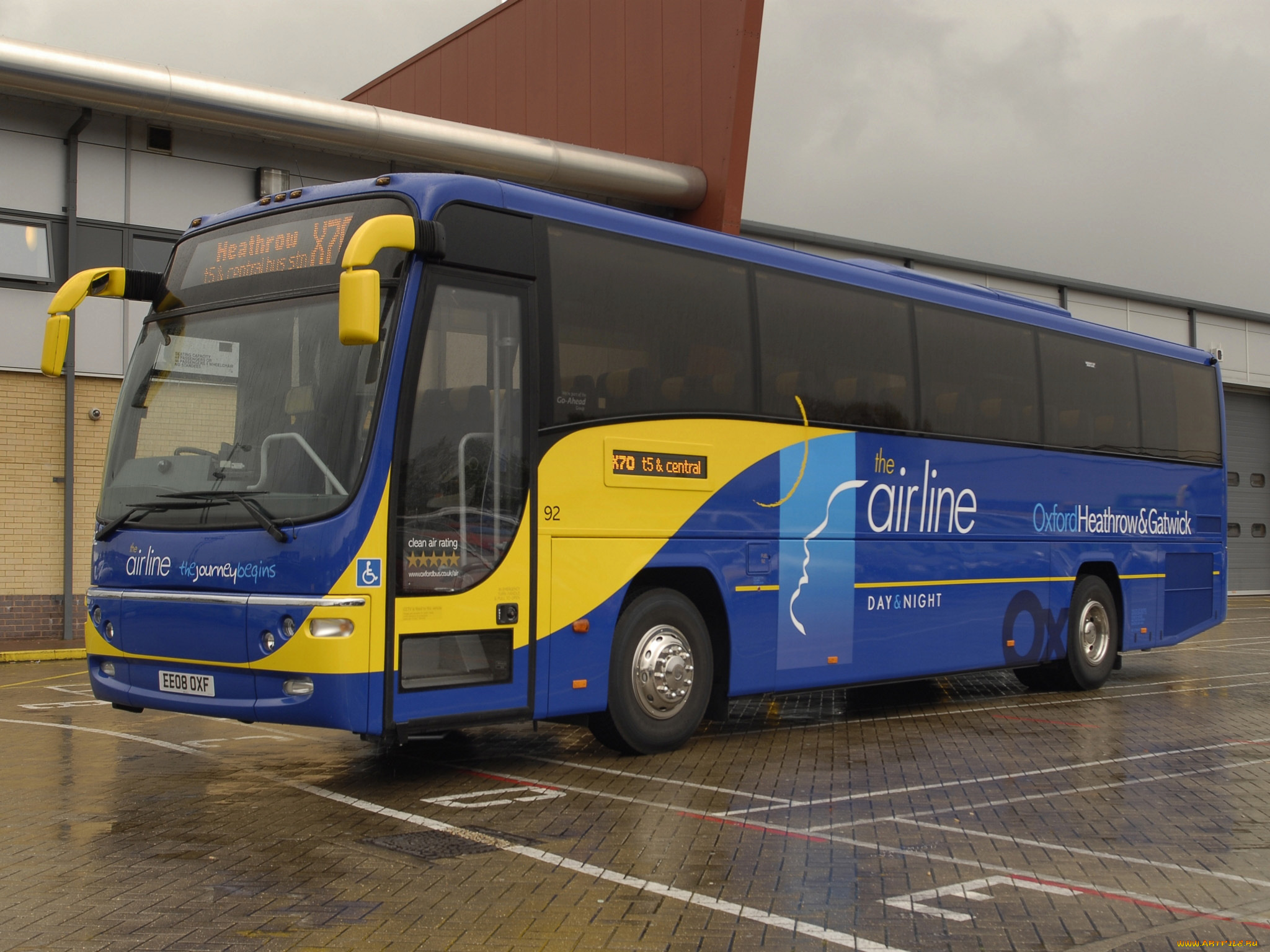 автомобили, автобусы