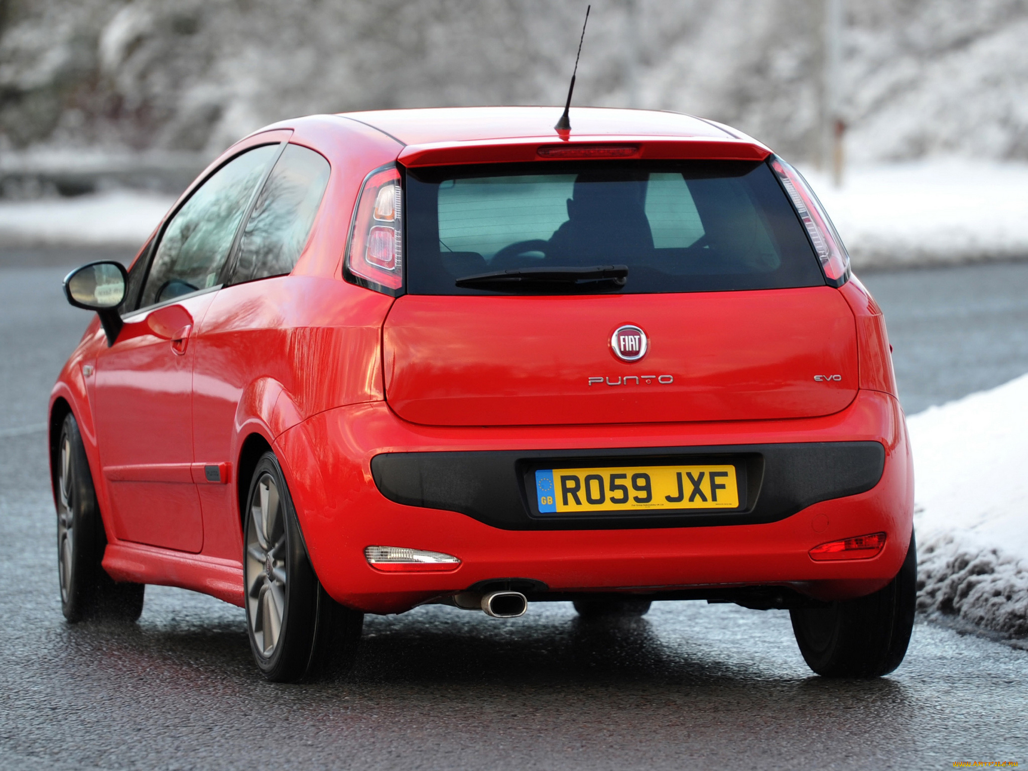 автомобили, fiat