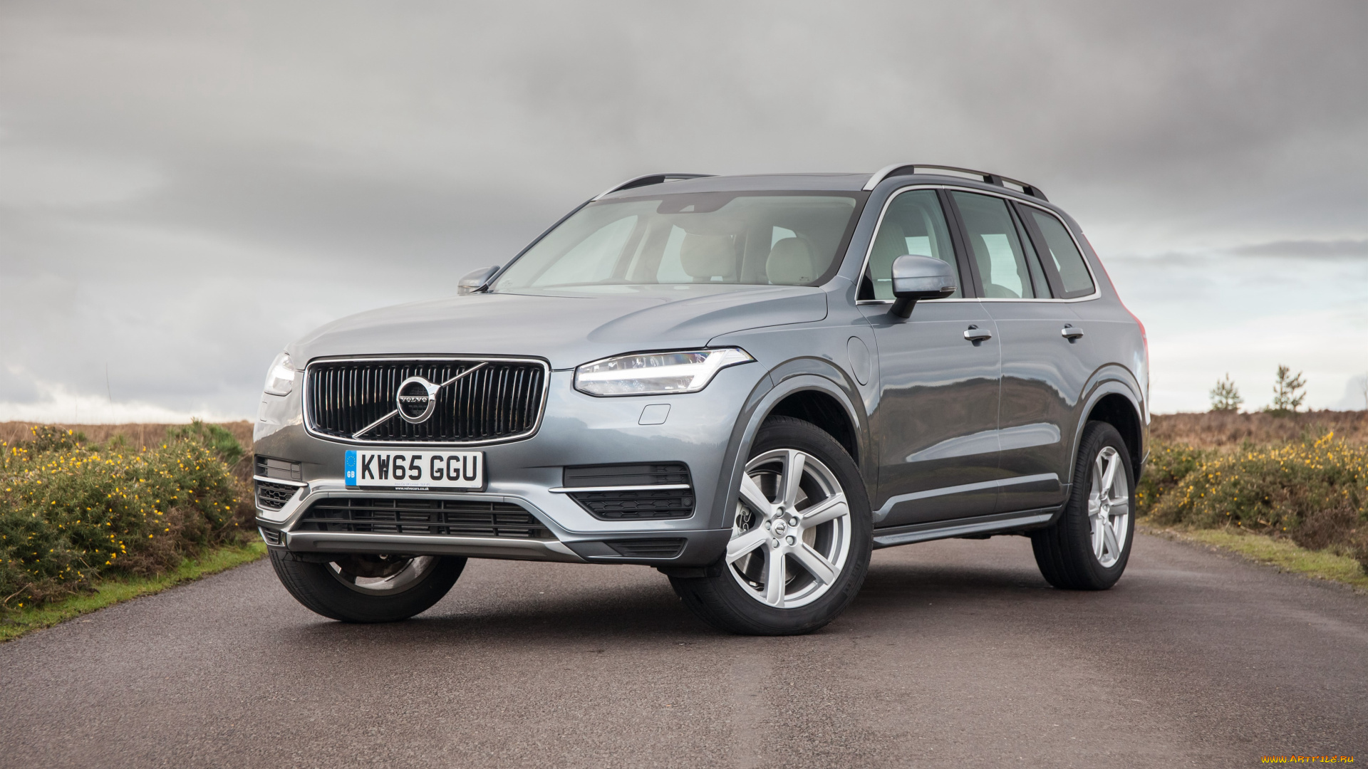 автомобили, volvo, xc90, t8, momentum, 2016г, uk-spec