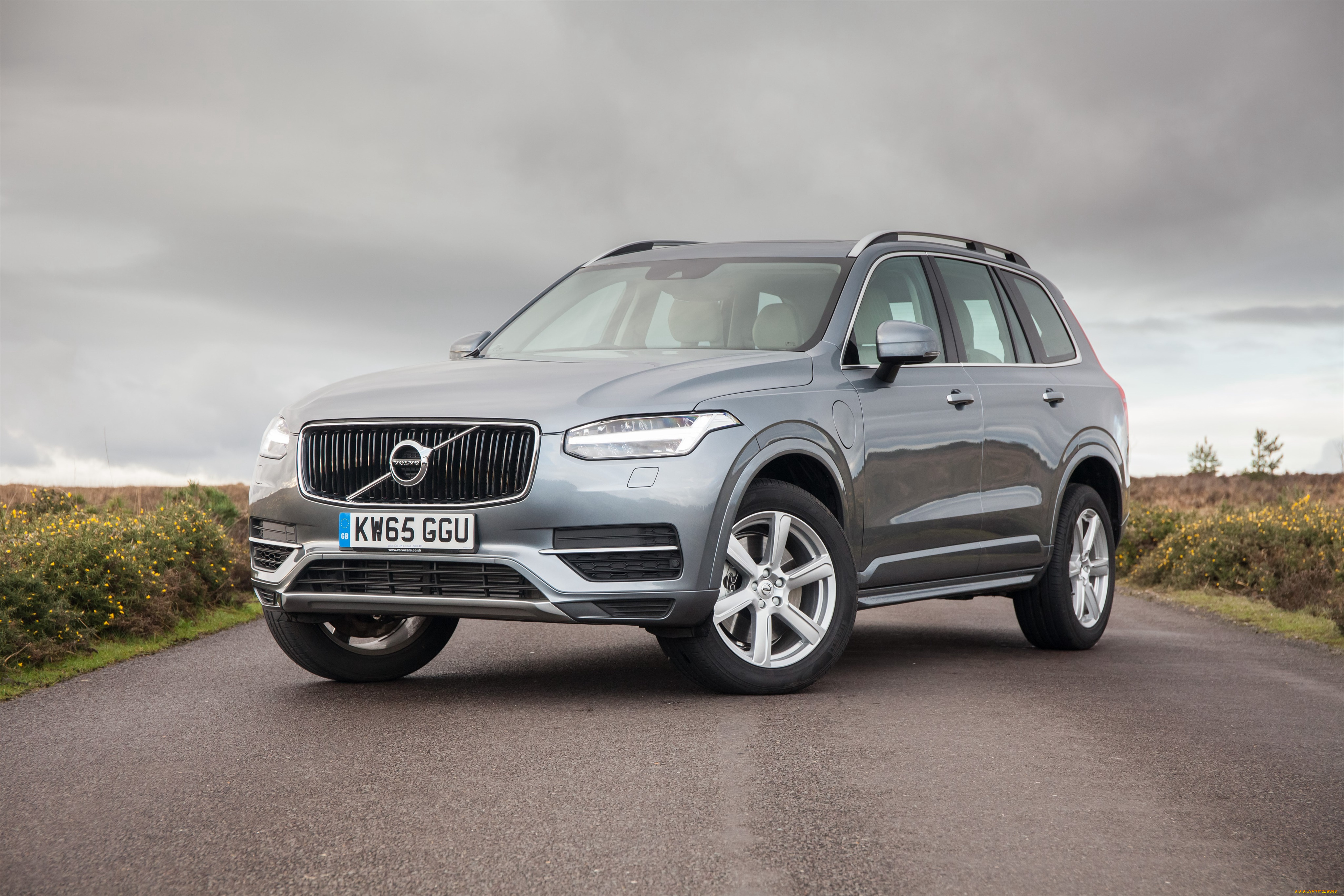 автомобили, volvo, xc90, t8, momentum, 2016г, uk-spec