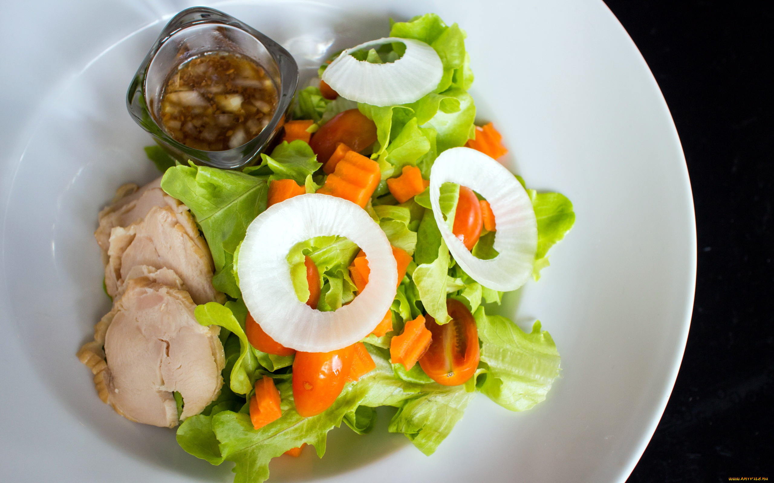 еда, салаты, , закуски, помидоры, салат, лук, соус