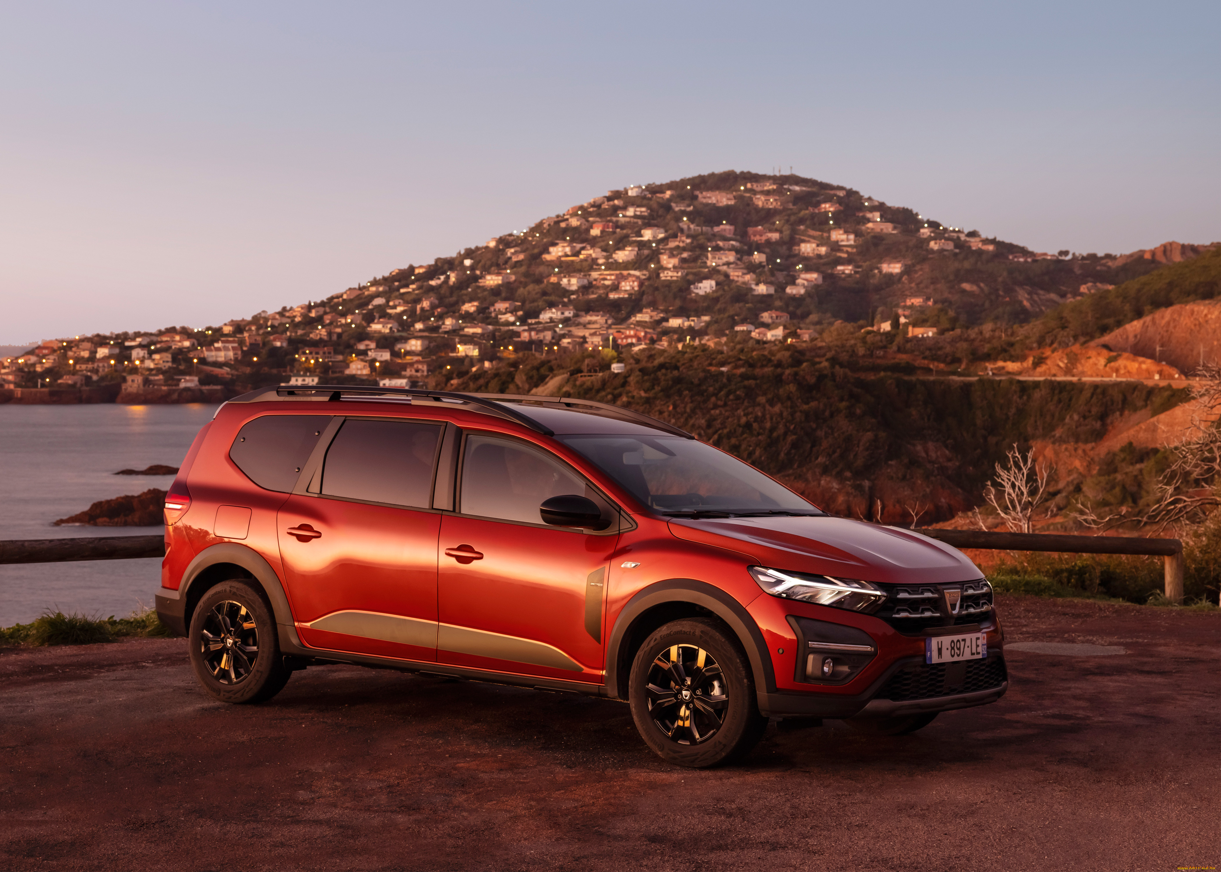 автомобили, dacia, jogger