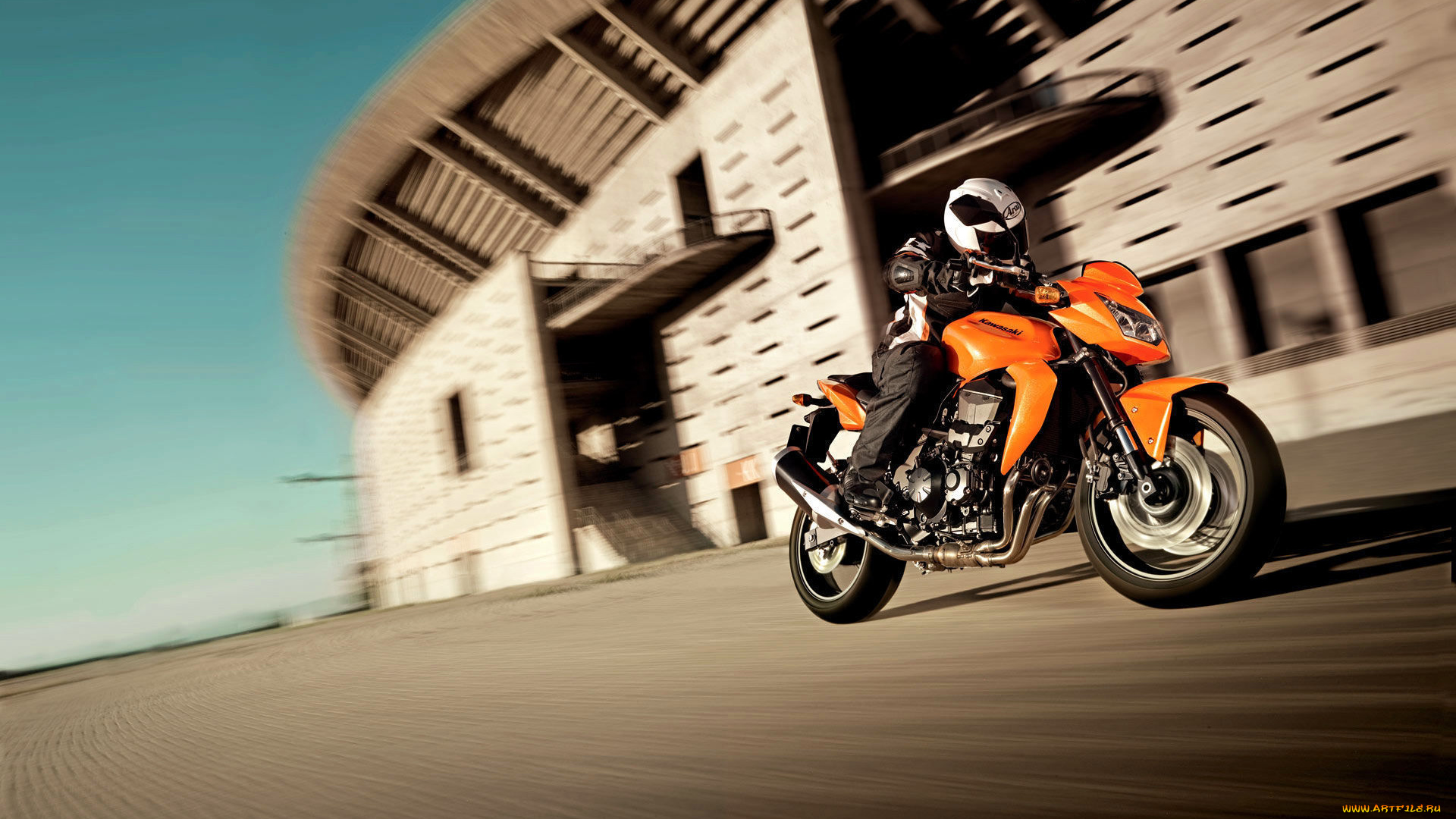 мотоциклы, kawasaki, оранжевый, мотоциклист, здание, скорость