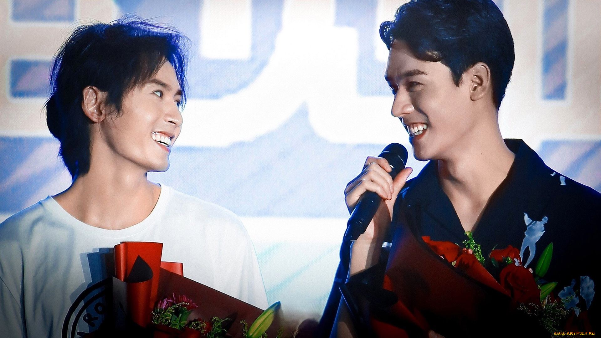 разное, знаменитости, gong, jun, актеры, сцена, смех, цветы