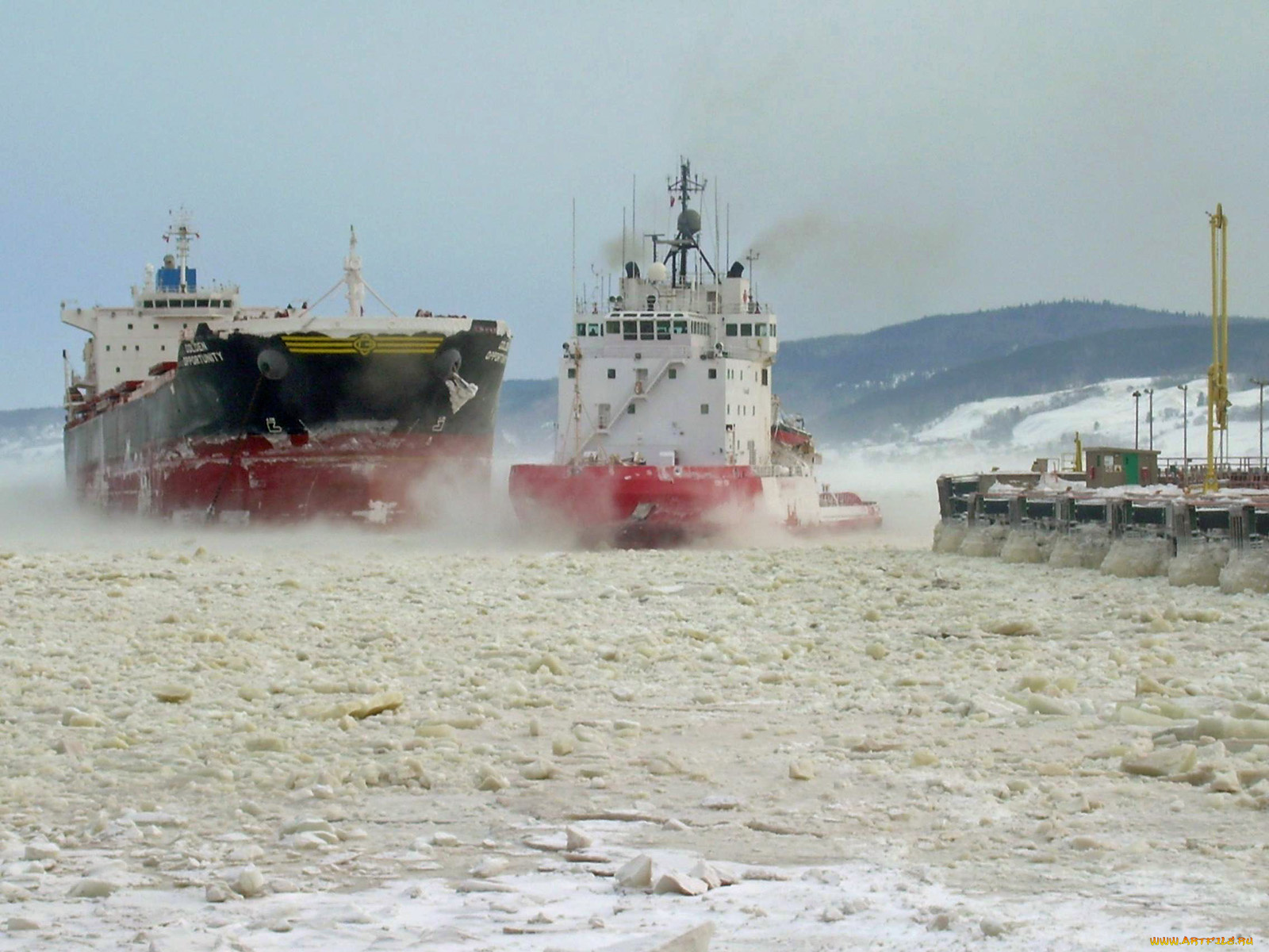 корабли, разные, вместе