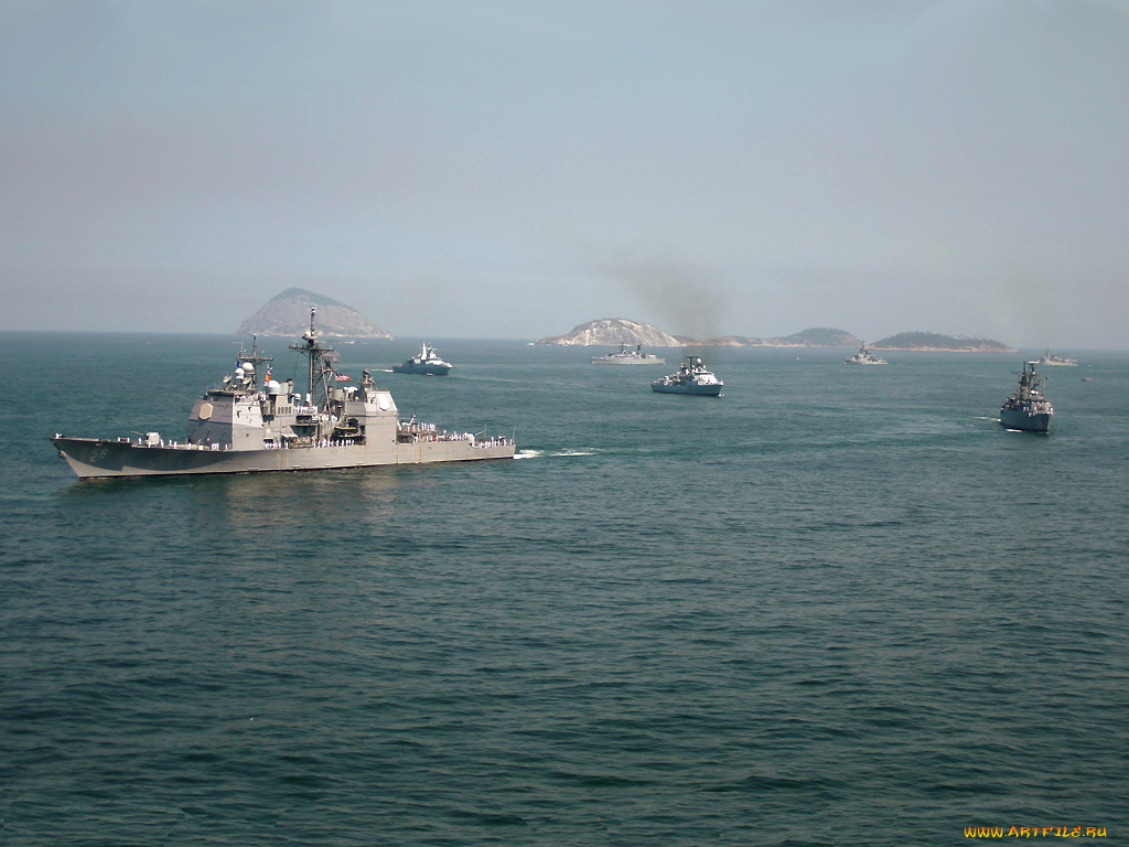 корабли, разные, вместе