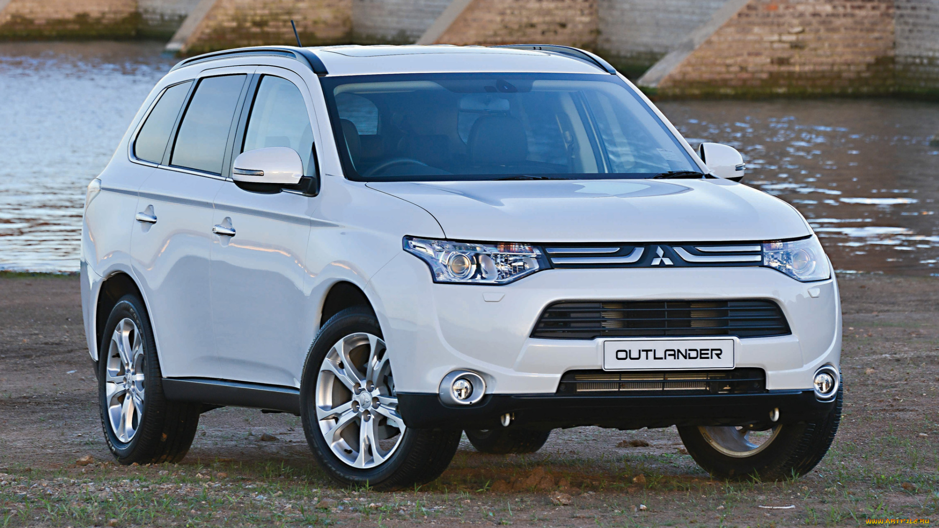 автомобили, mitsubishi, светлый, 2014, outlander, za-spec